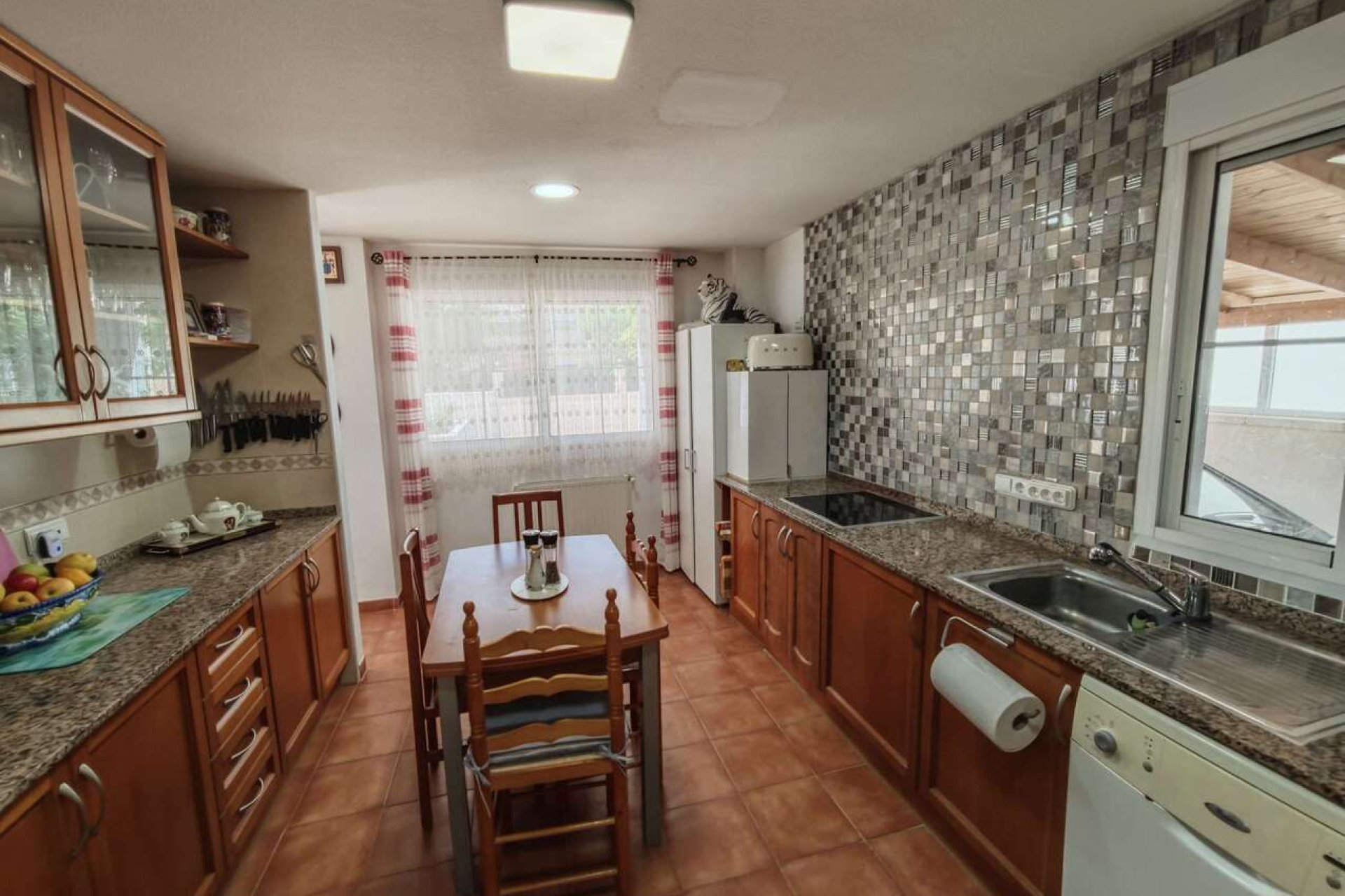 Revente - Villa -
Aspe - Inland