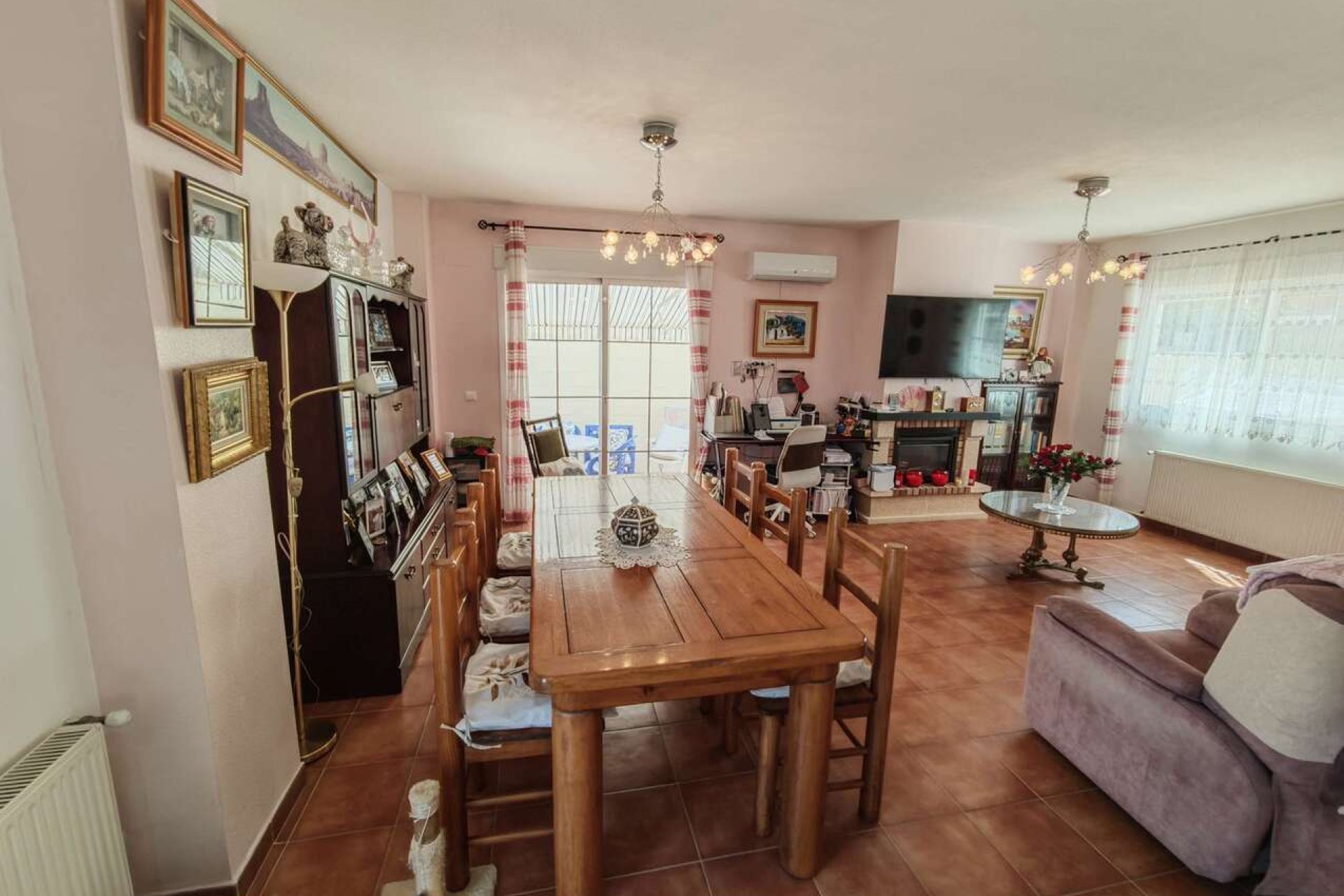 Revente - Villa -
Aspe - Inland