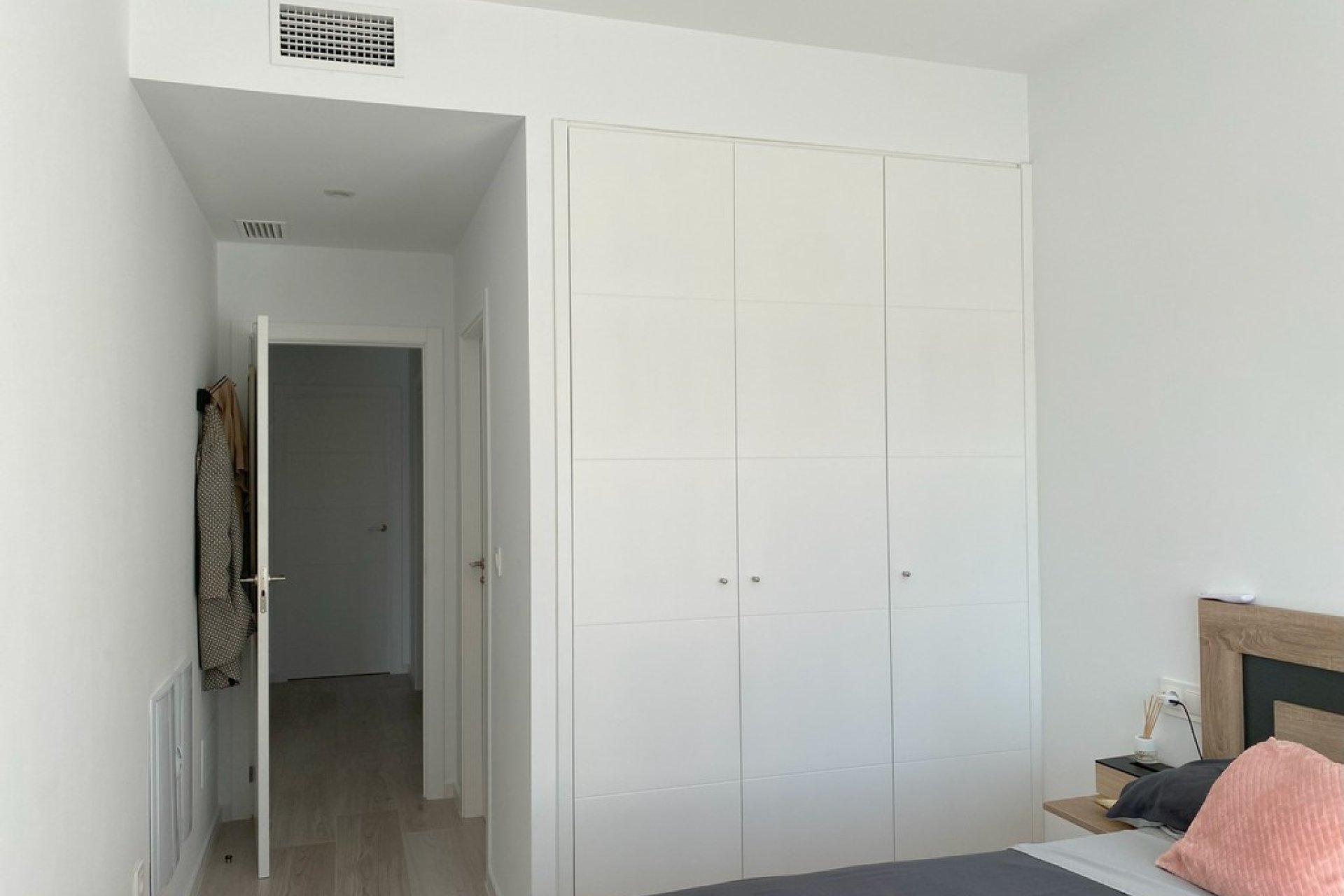 Revente - Villa -
Avileses - Inland