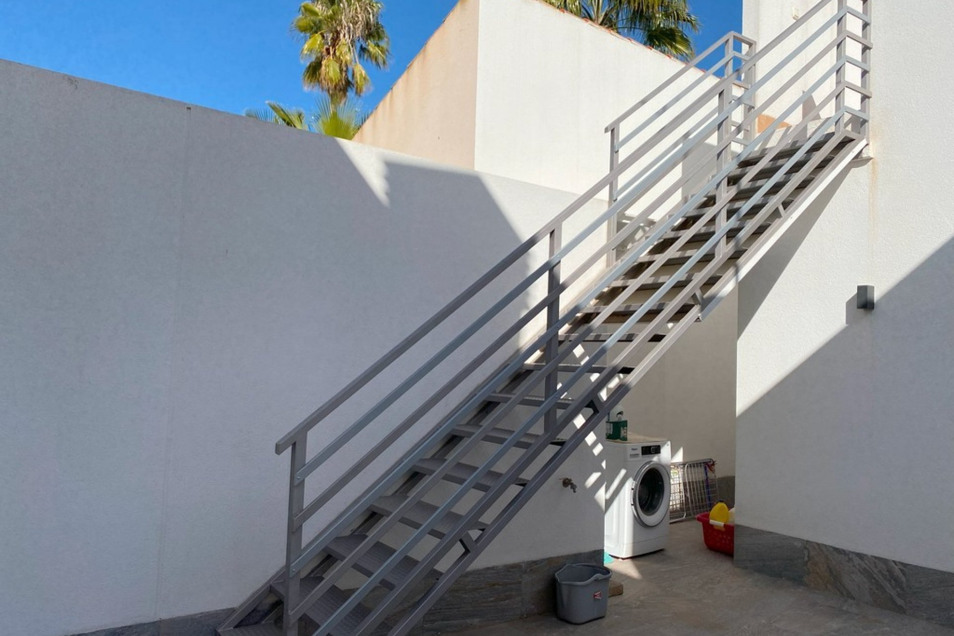 Revente - Villa -
Avileses - Inland