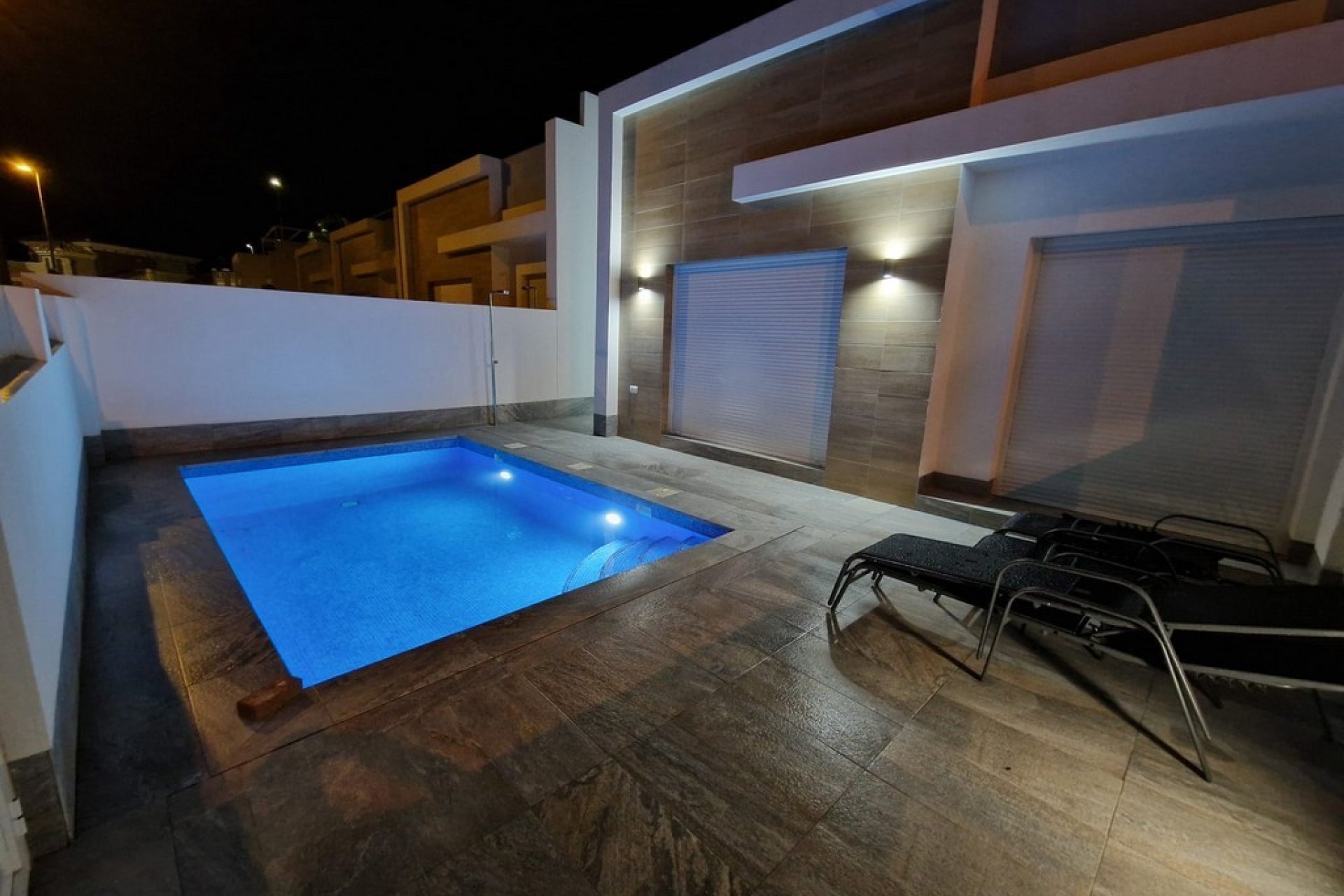 Revente - Villa -
Avileses - Inland