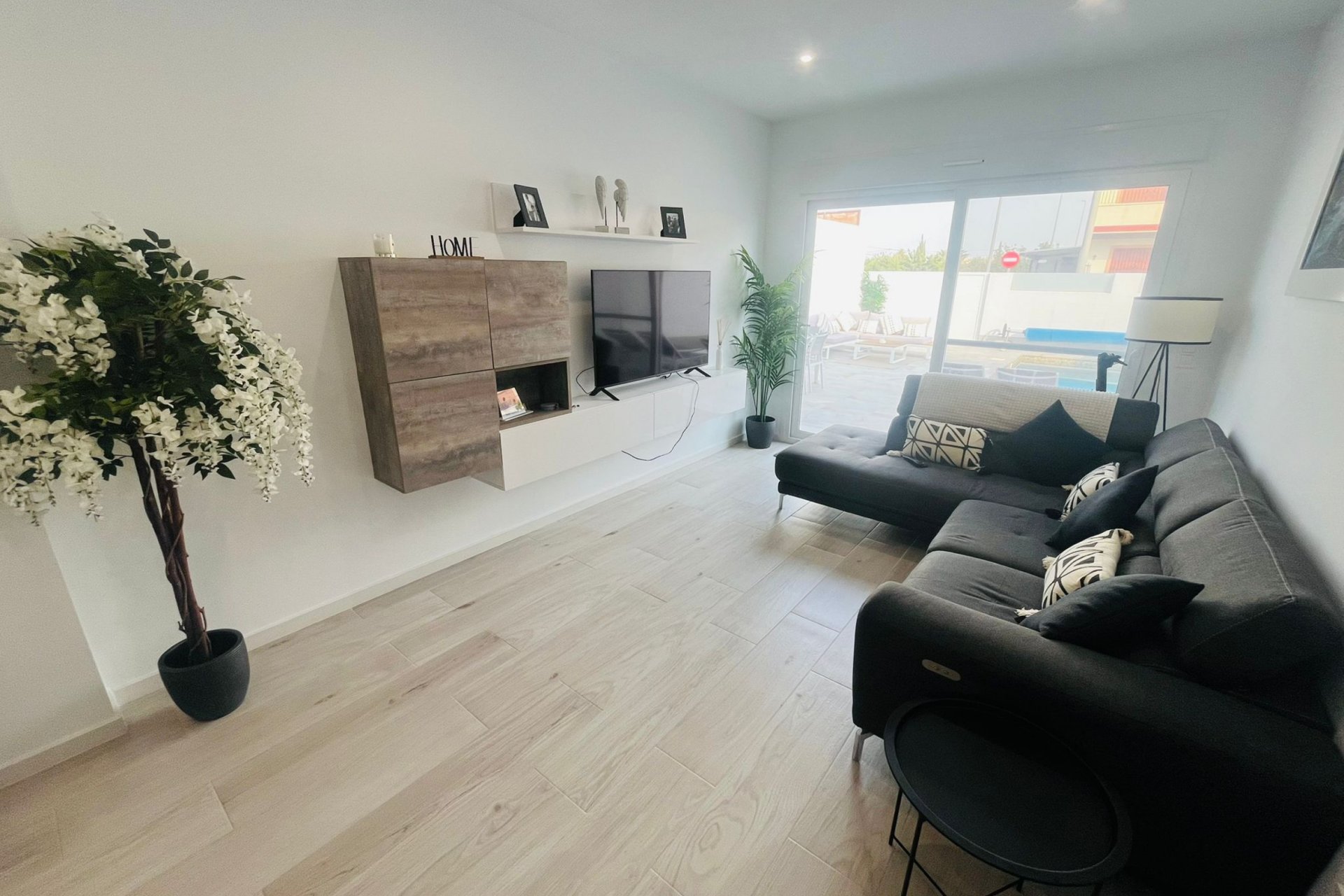 Revente - Villa -
Avileses - Inland