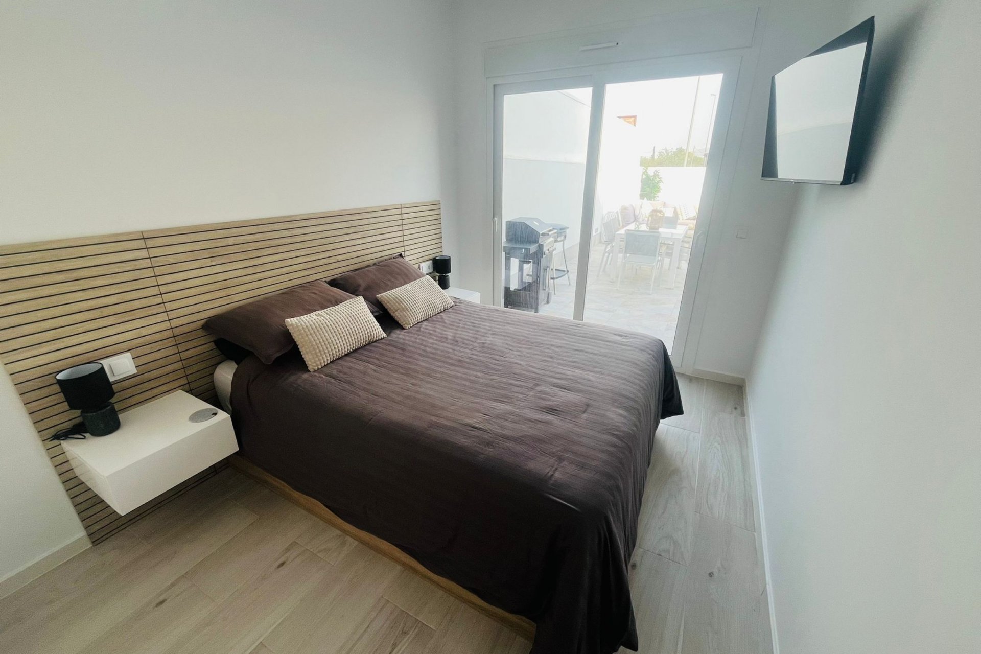 Revente - Villa -
Avileses - Inland