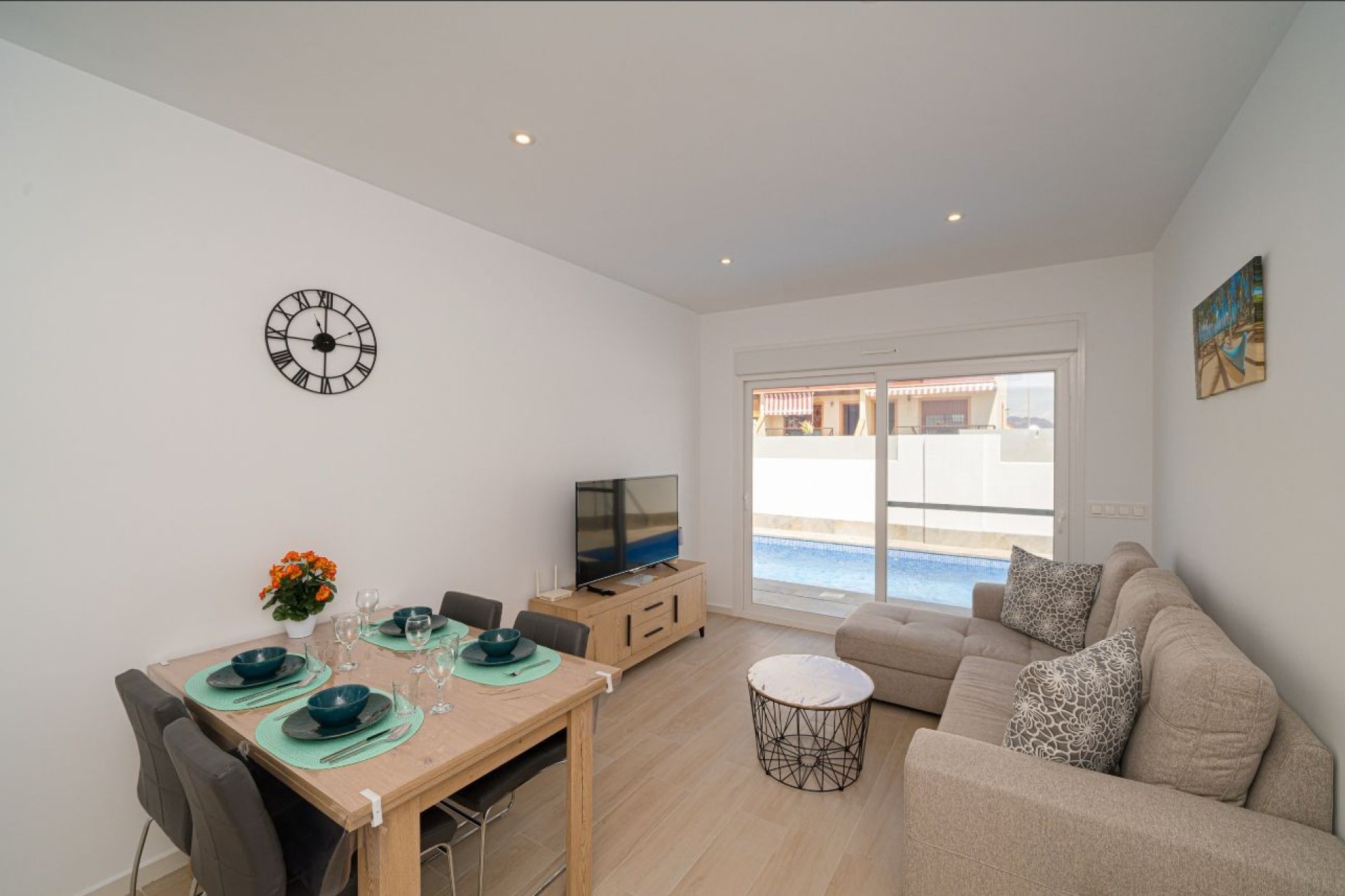 Revente - Villa -
Avileses - Inland