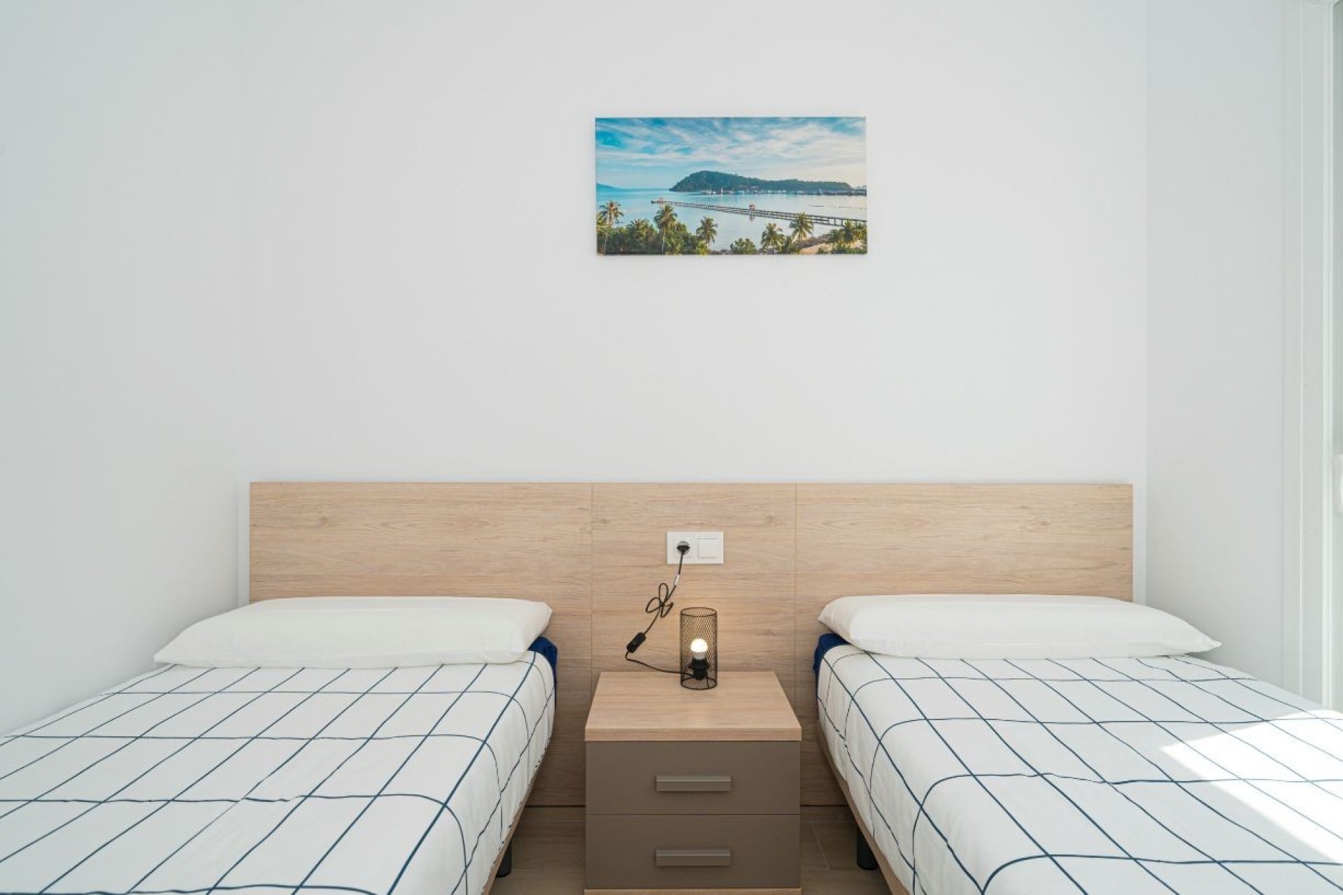 Revente - Villa -
Avileses - Inland