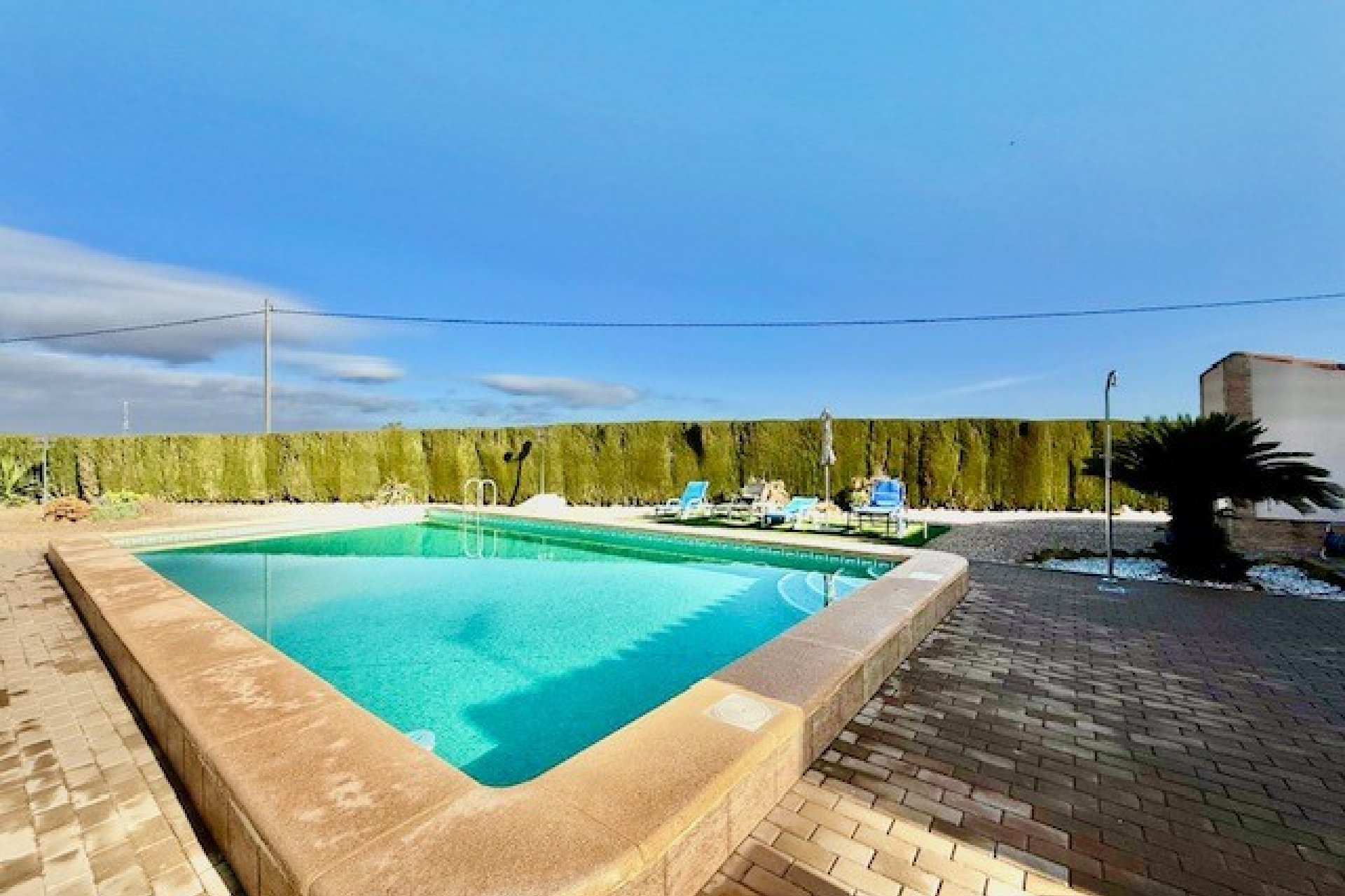 Revente - Villa -
Avileses - Inland