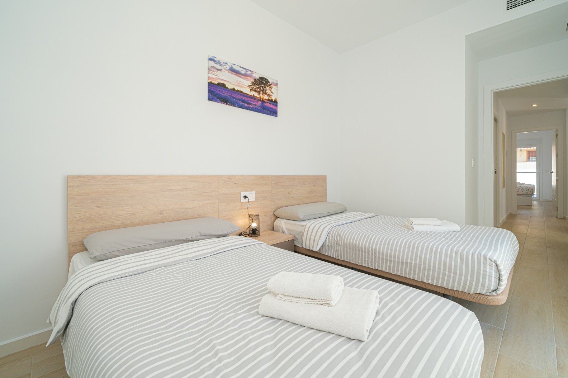 Revente - Villa -
Avileses - Inland