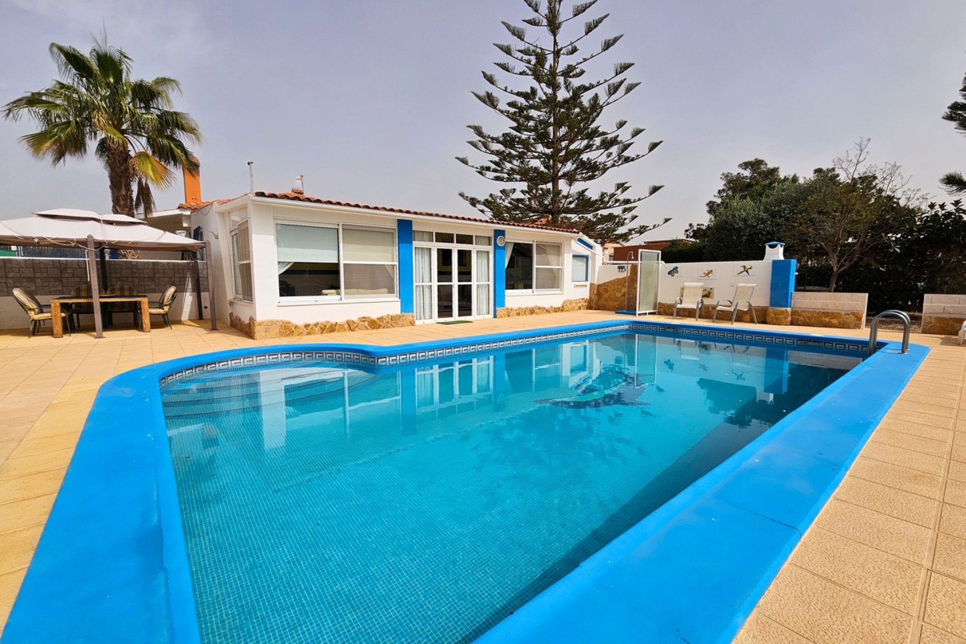 Revente - Villa -
Balsicas - Inland