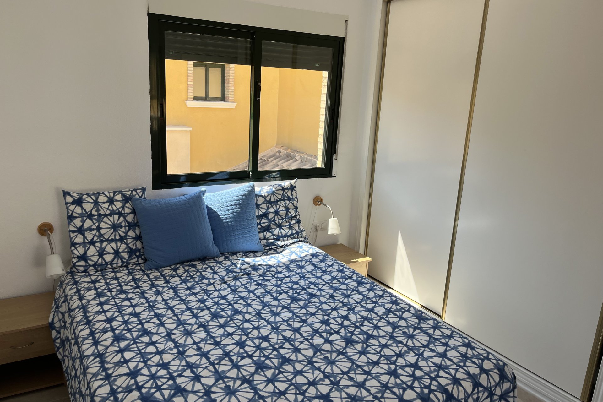 Revente - Villa -
Benferri - Inland