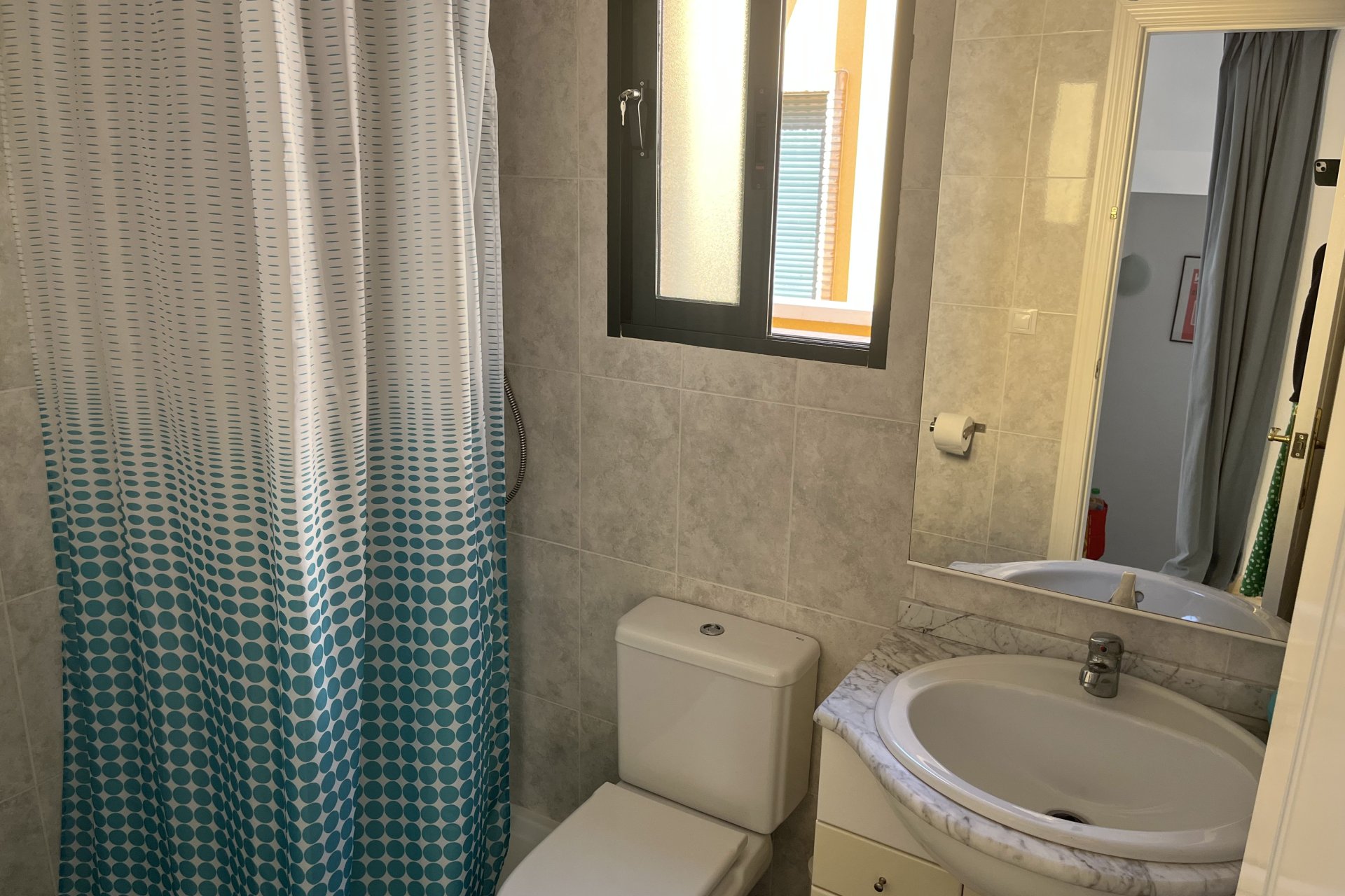 Revente - Villa -
Benferri - Inland