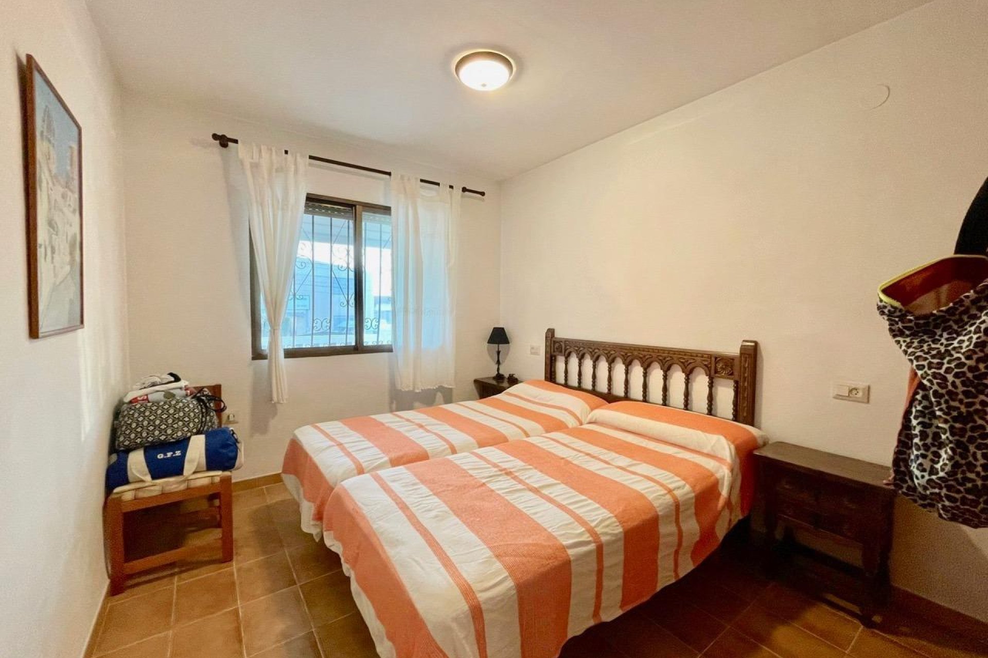 Revente - Villa -
Benidorm - Urbanizaciones