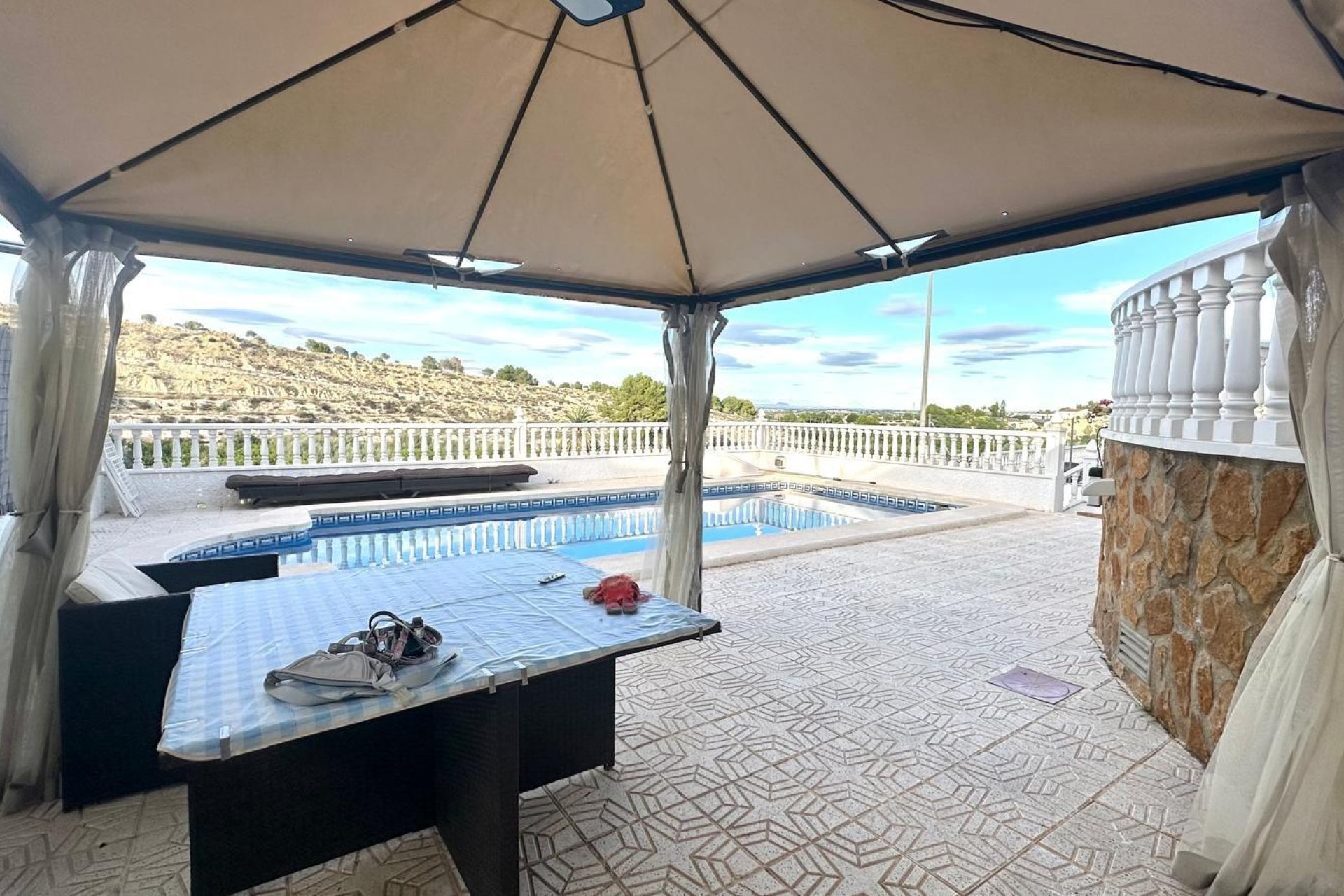 Revente - Villa -
Bigastro - Comunidad Valenciana