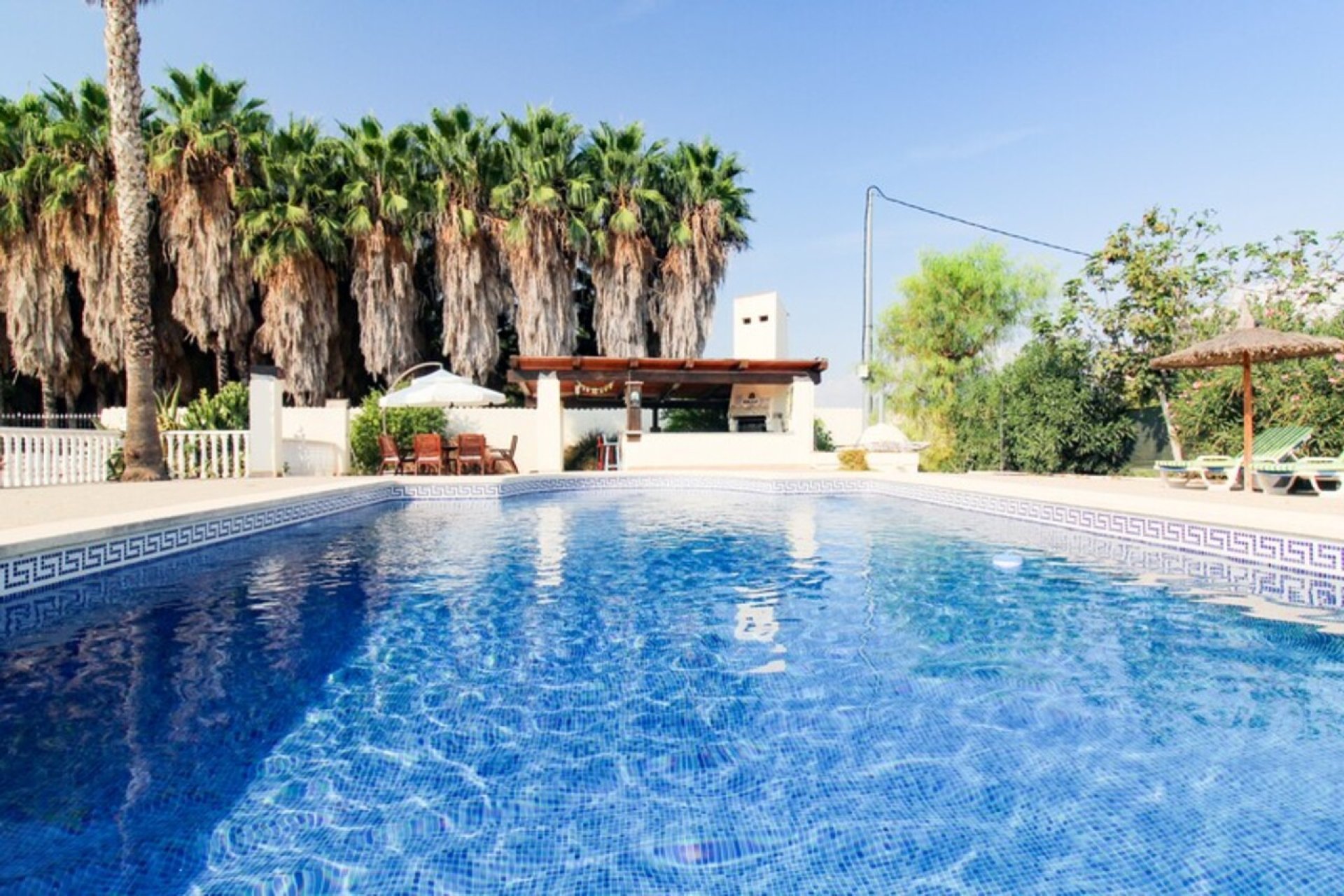 Revente - Villa -
Bigastro - Inland