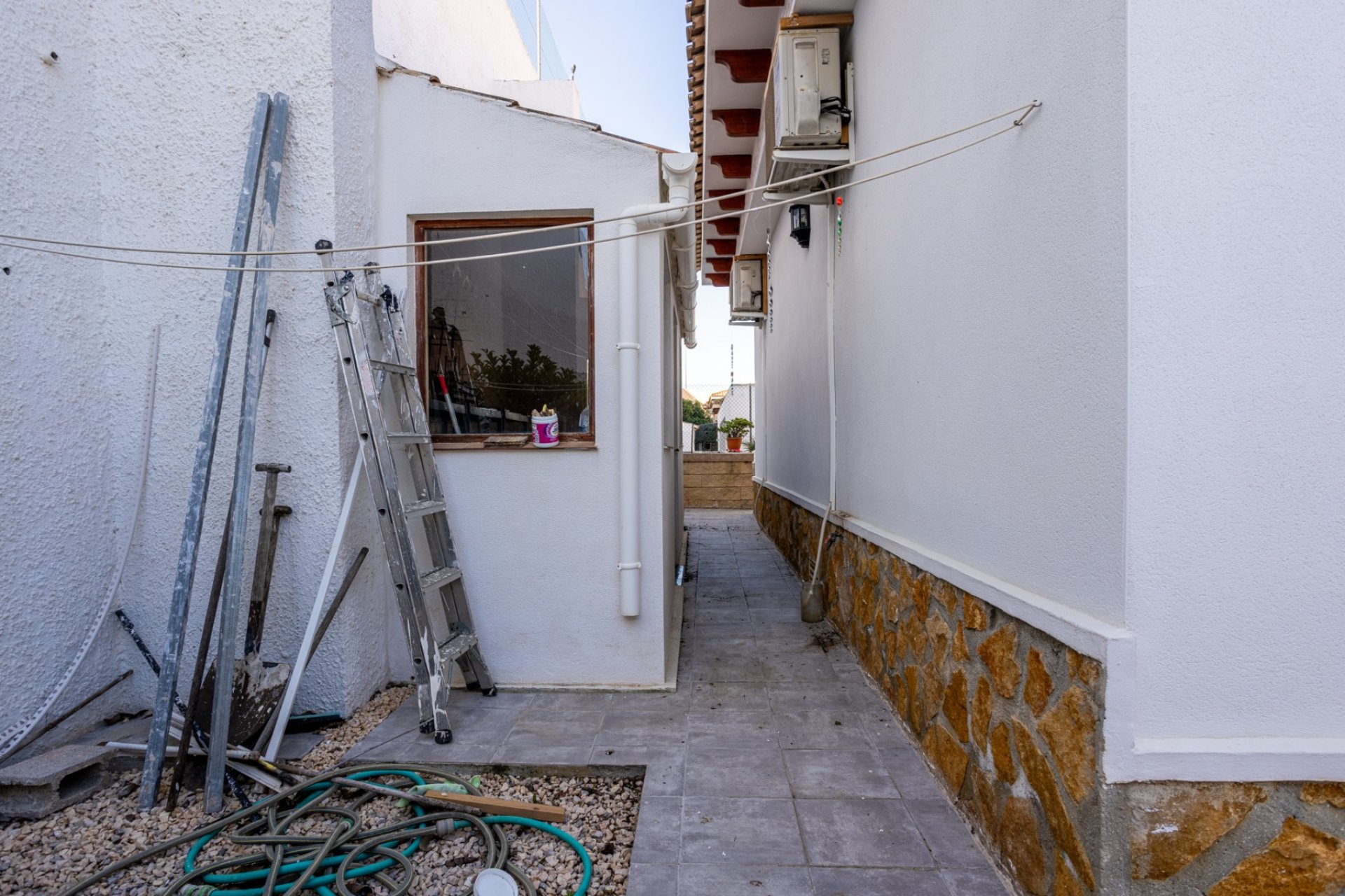 Revente - Villa -
Bigastro - Inland