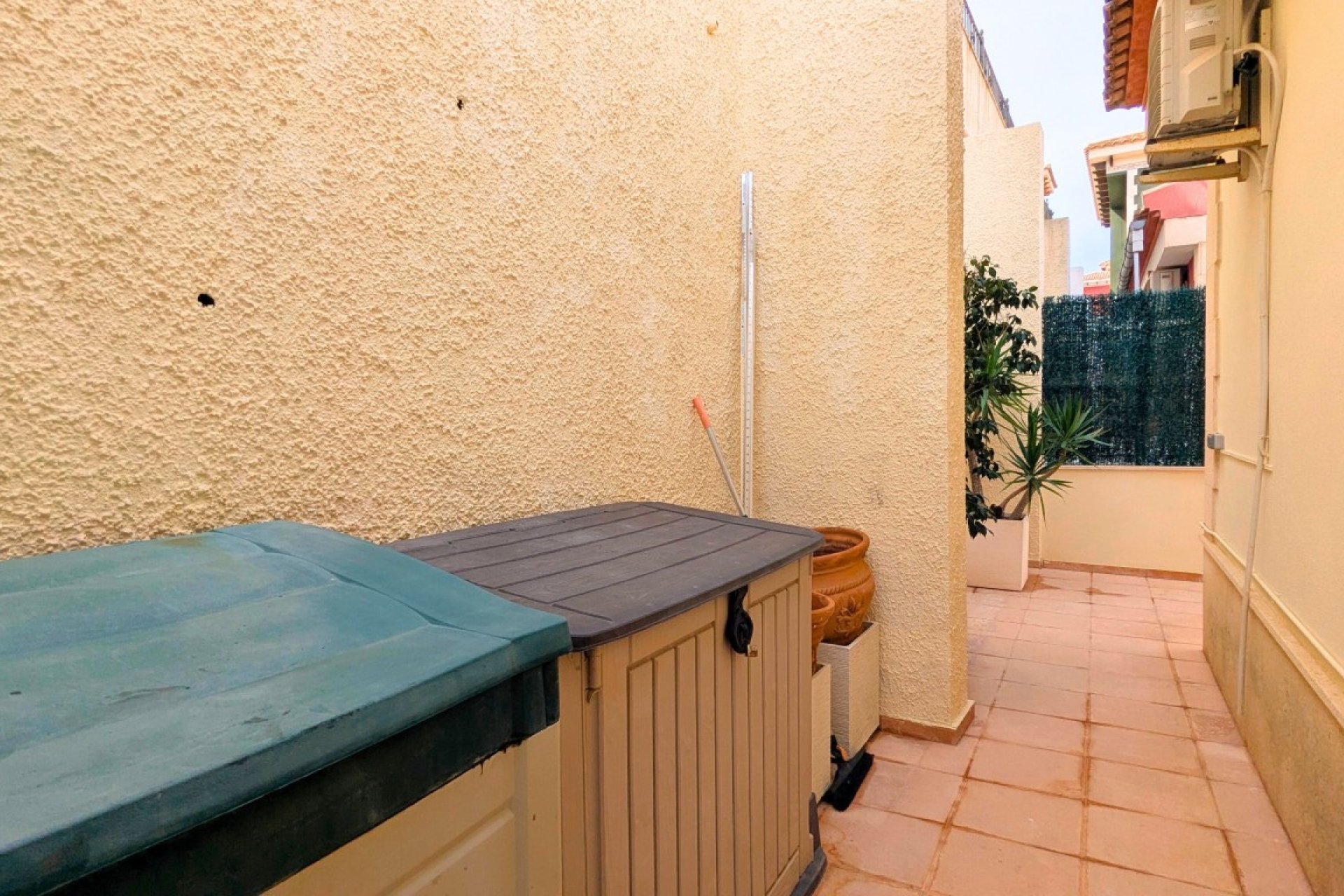 Revente - Villa -
Bigastro - Inland