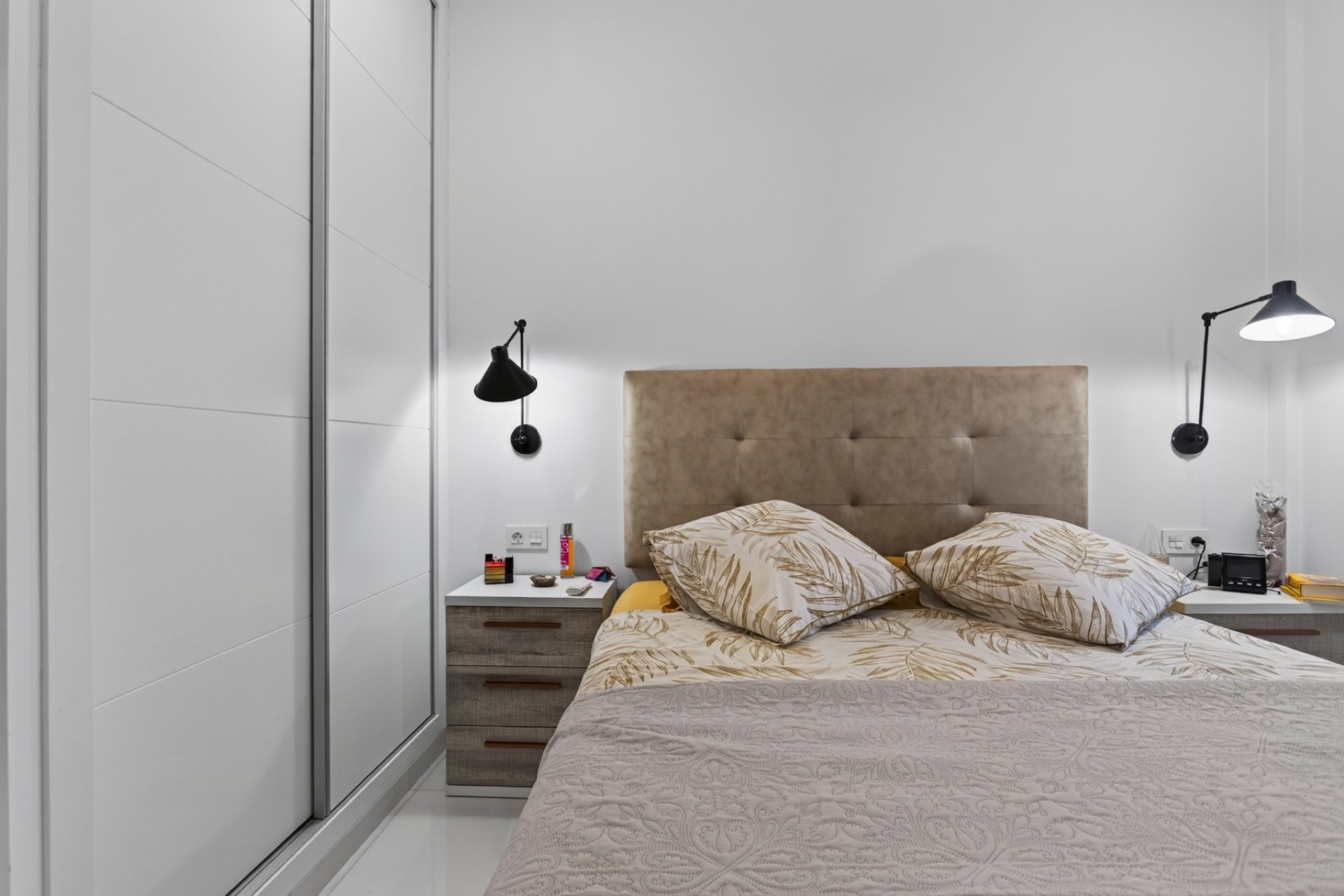 Revente - Villa -
Bigastro - Inland