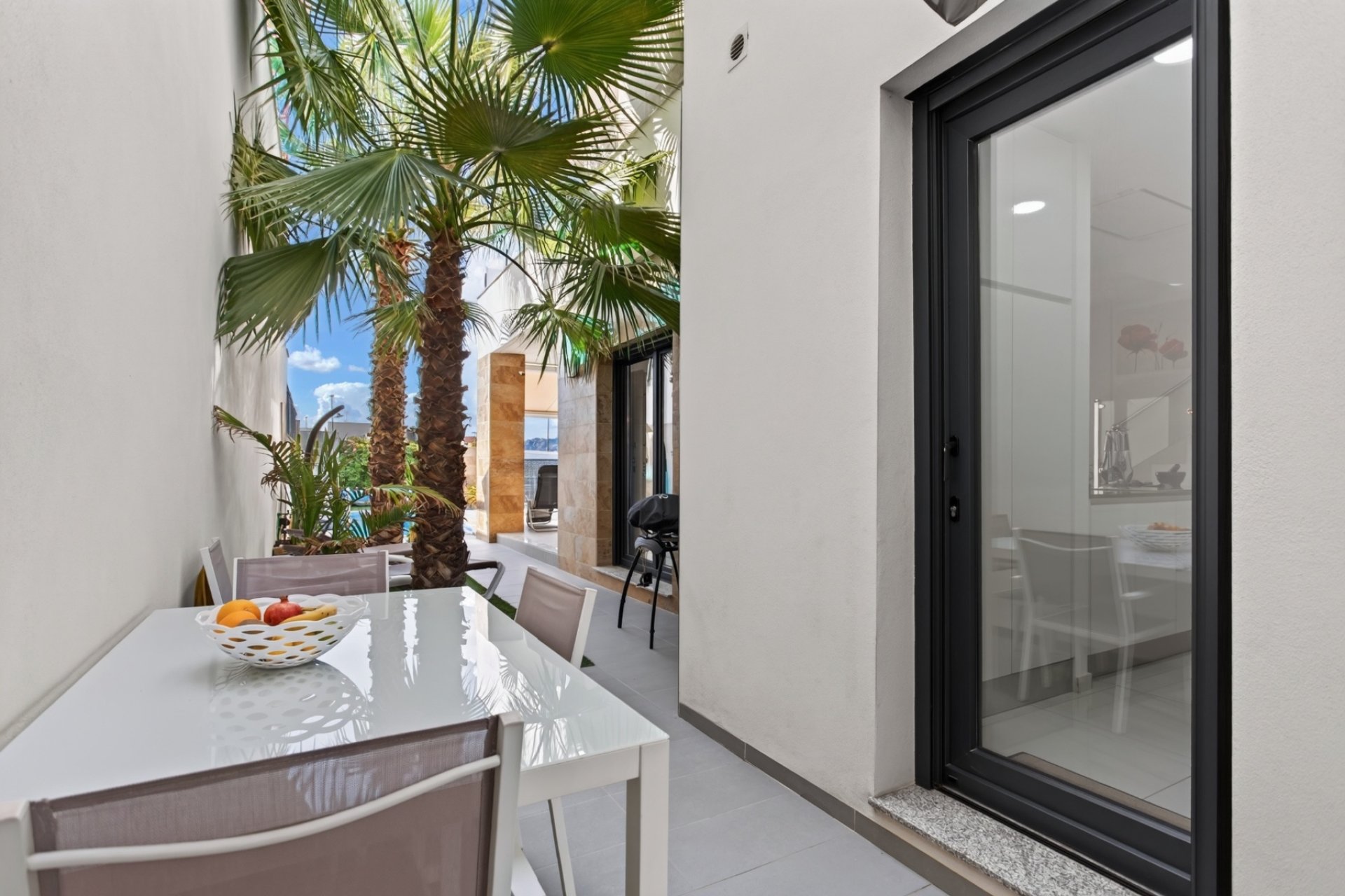 Revente - Villa -
Bigastro - Inland