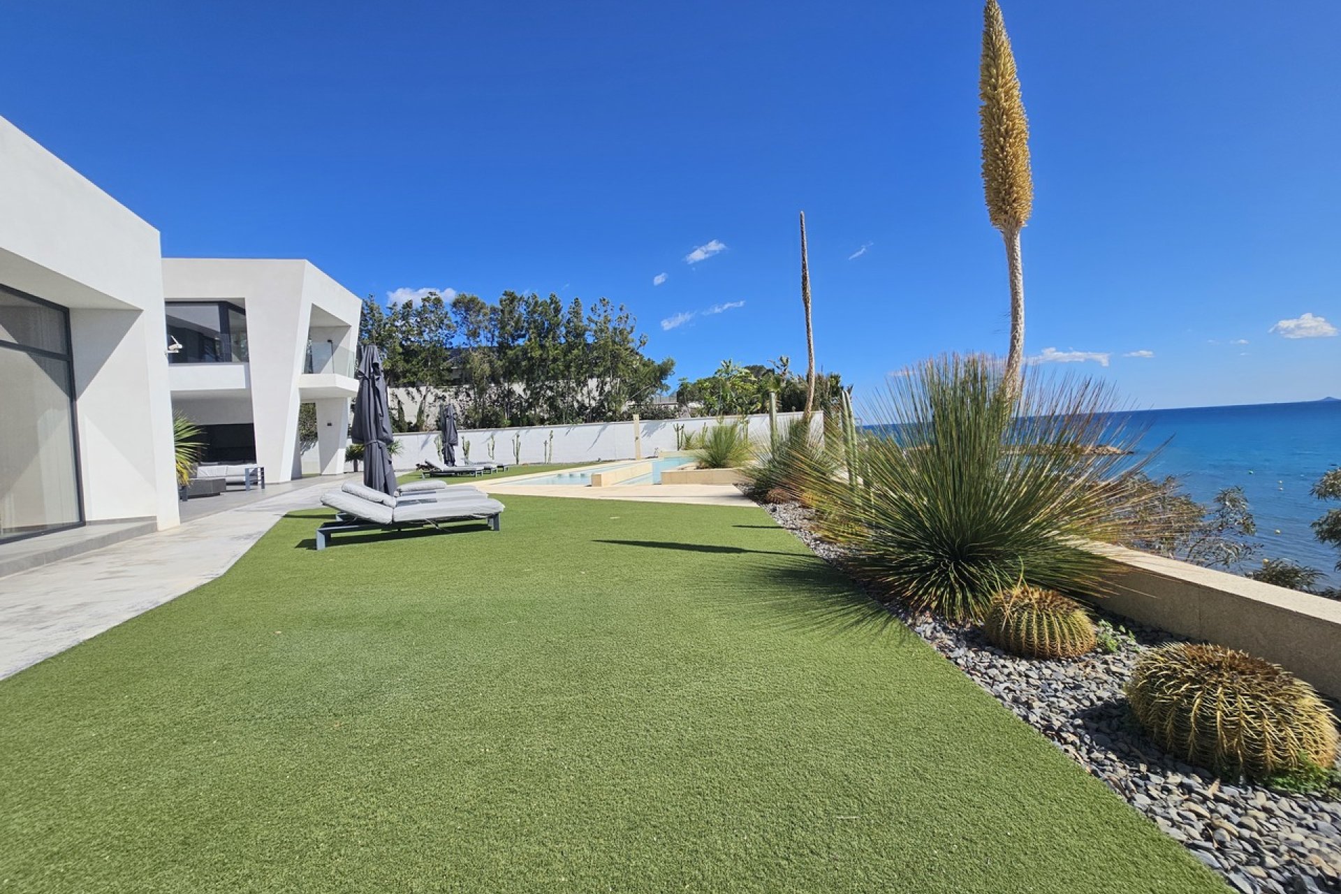 Revente - Villa -
Cabo Roig - Costa Blanca