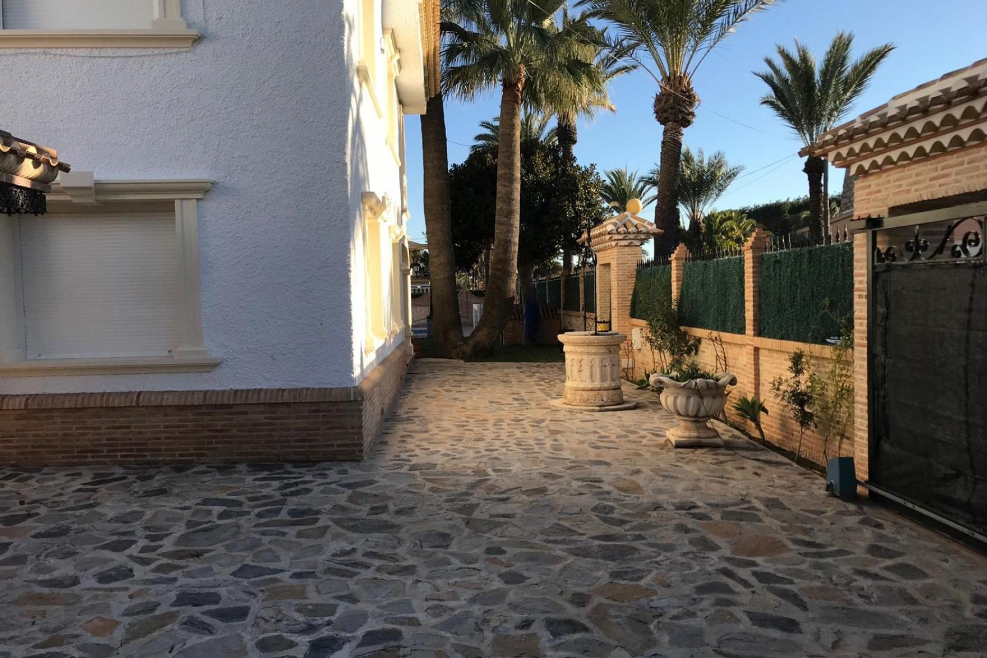 Revente - Villa -
Cabo Roig - Costa Blanca