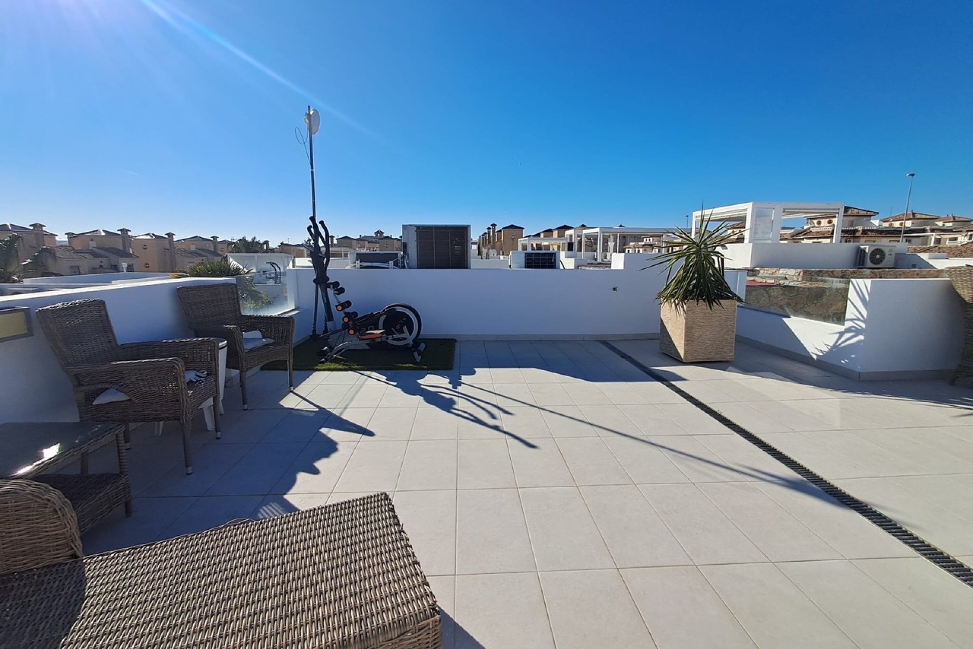 Revente - Villa -
Cabo Roig - Costa Blanca