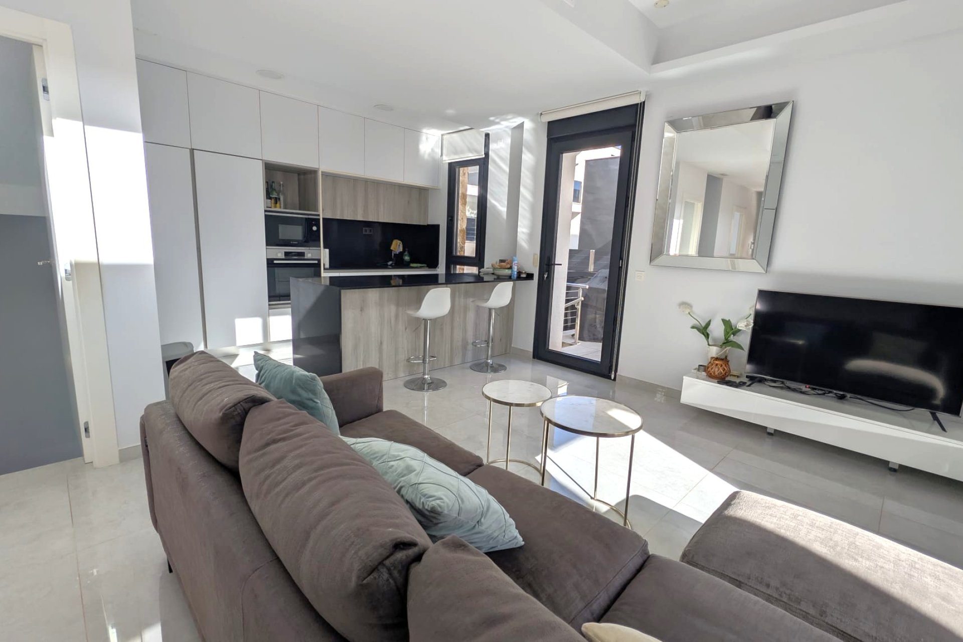 Revente - Villa -
Cabo Roig - Costa Blanca