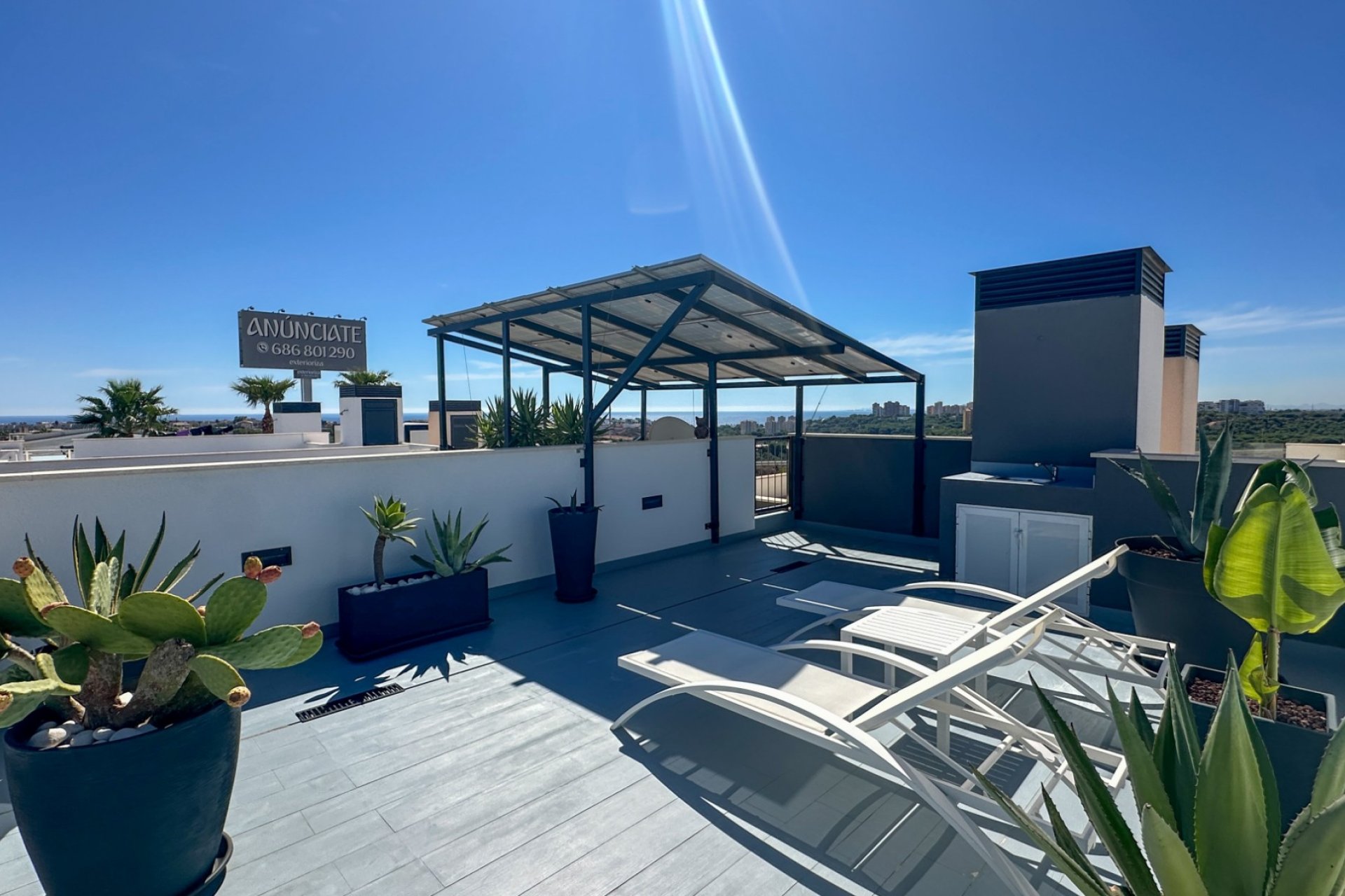Revente - Villa -
Cabo Roig - Costa Blanca