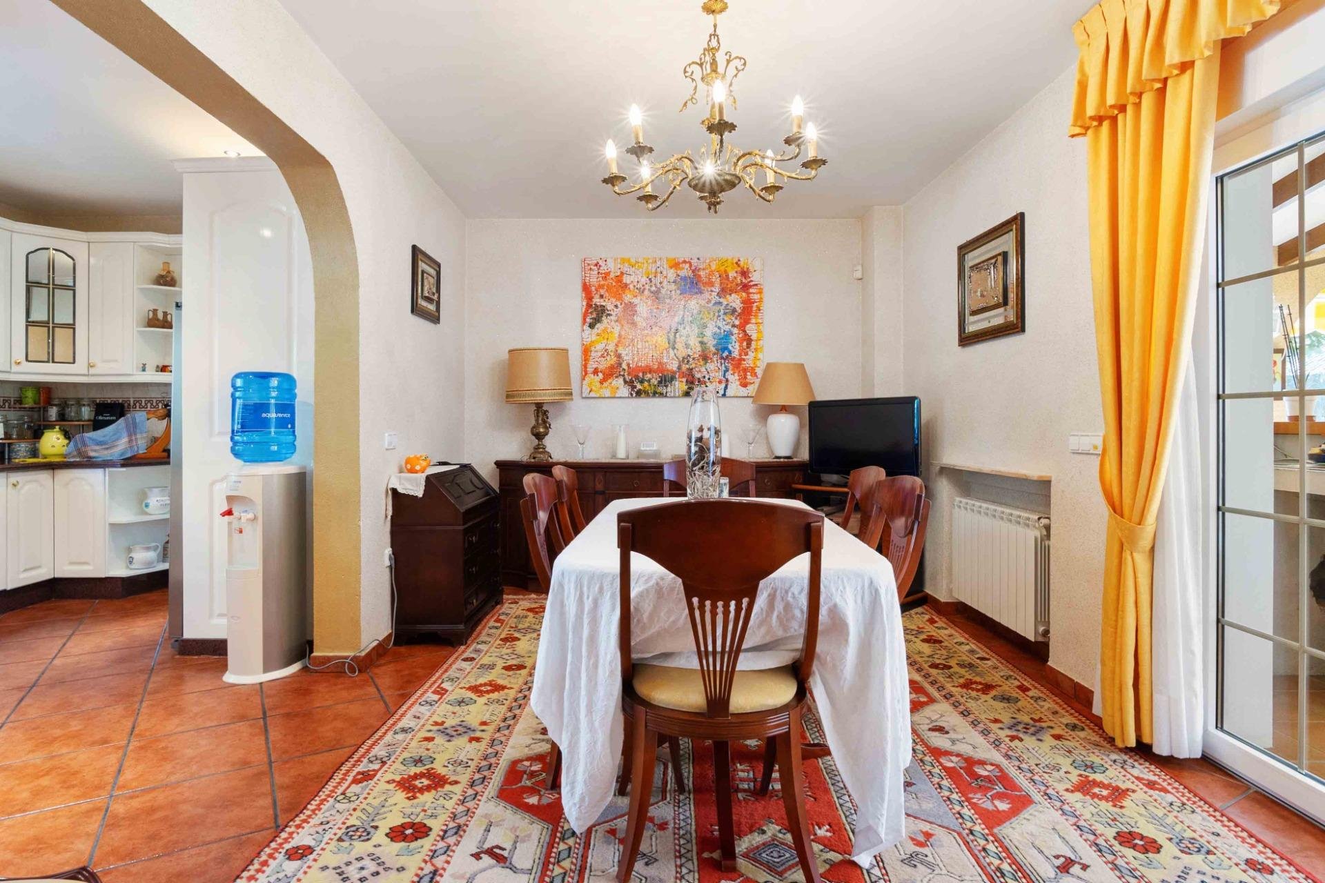 Revente - Villa -
Cabo Roig - Muy Cerca De La Playa