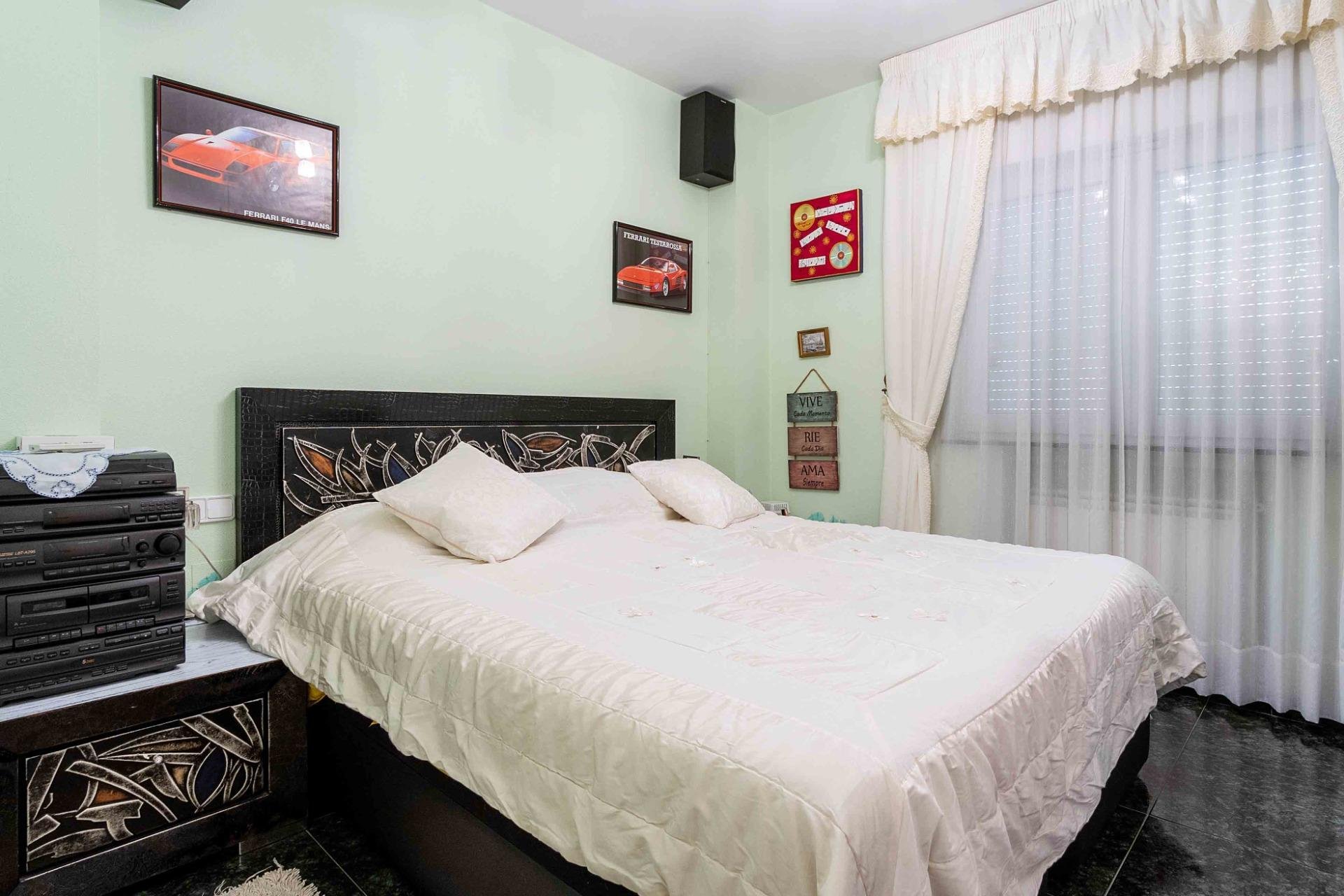Revente - Villa -
Cabo Roig - Muy Cerca De La Playa