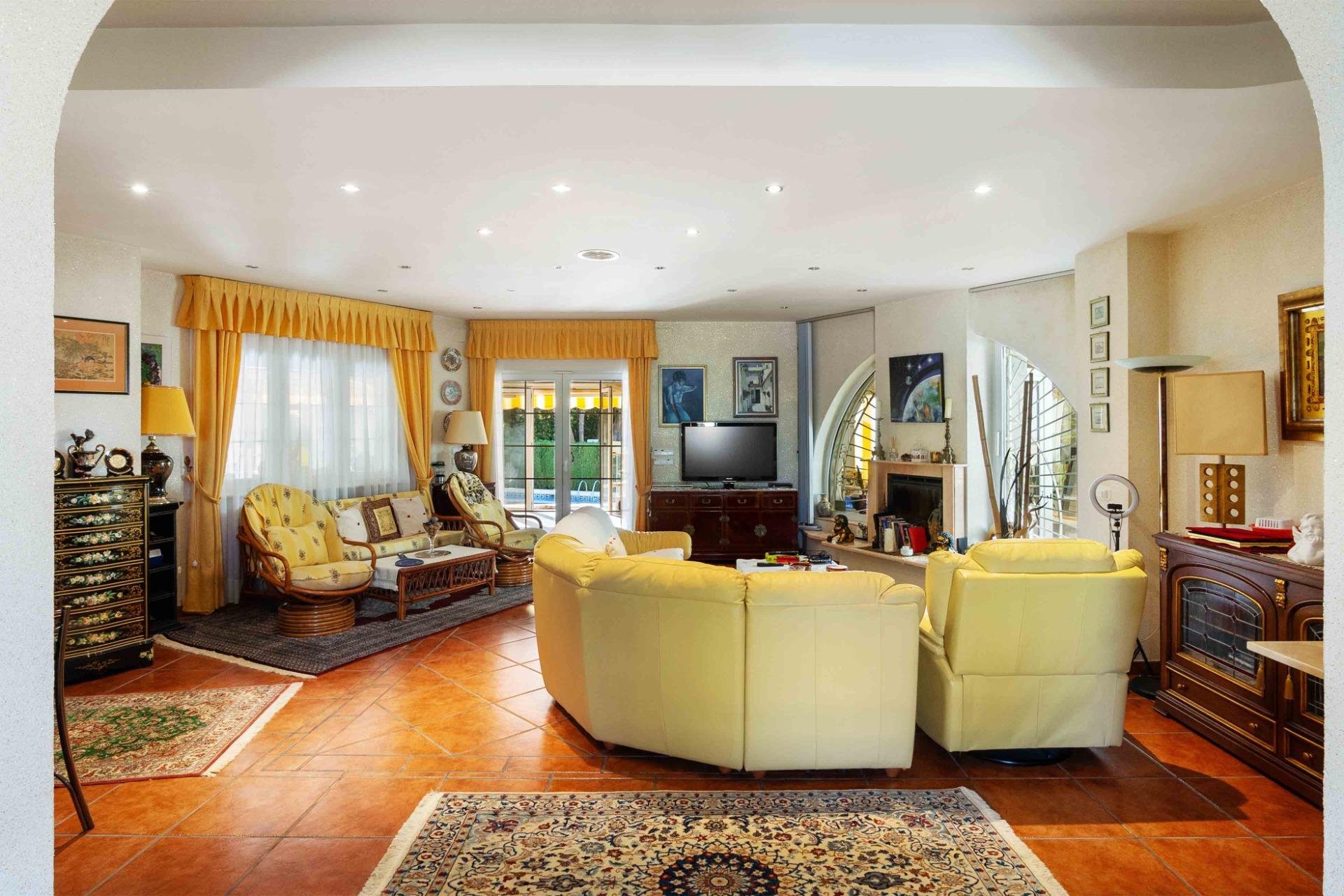 Revente - Villa -
Cabo Roig - Muy Cerca De La Playa