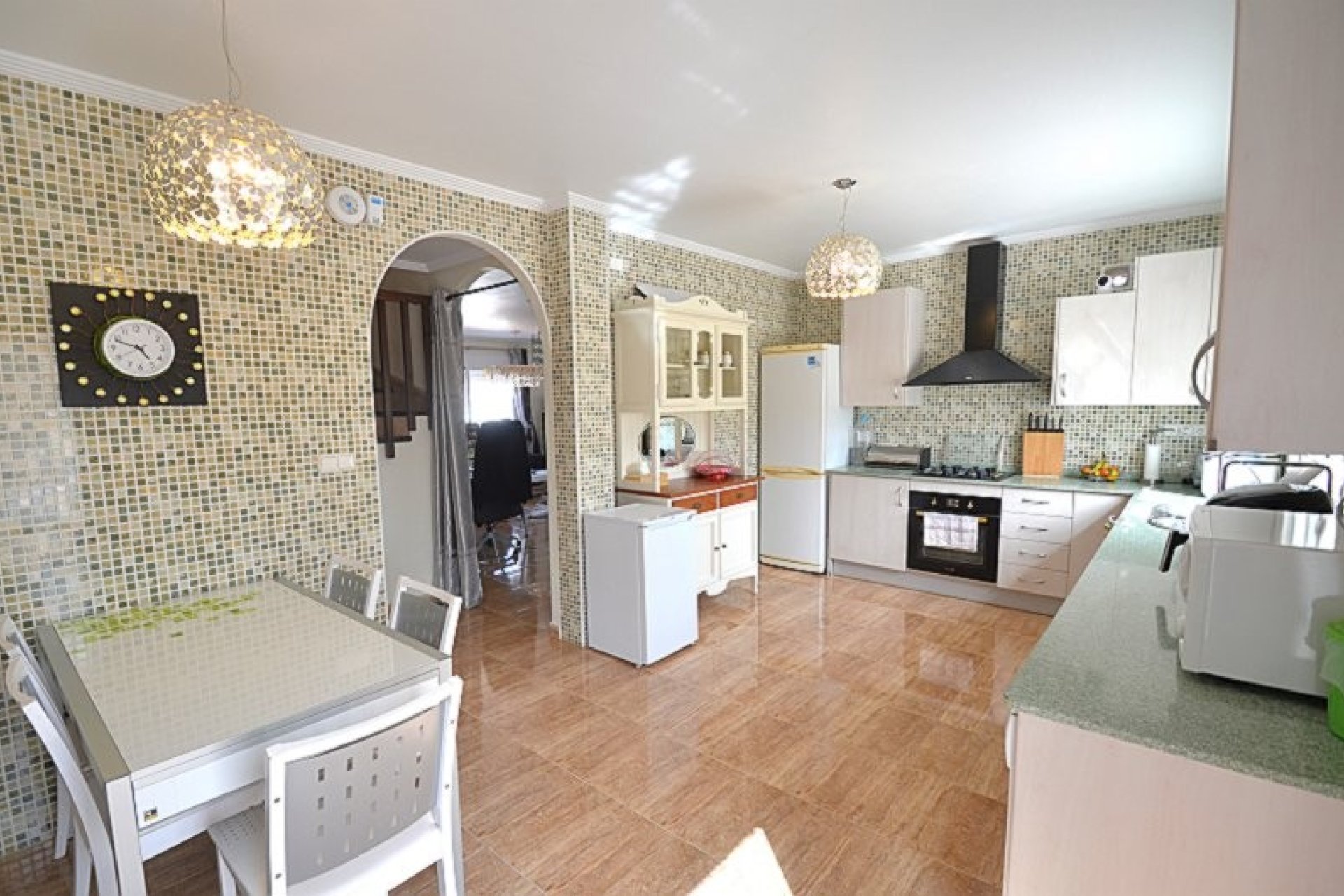 Revente - Villa -
Campos del Río - Inland