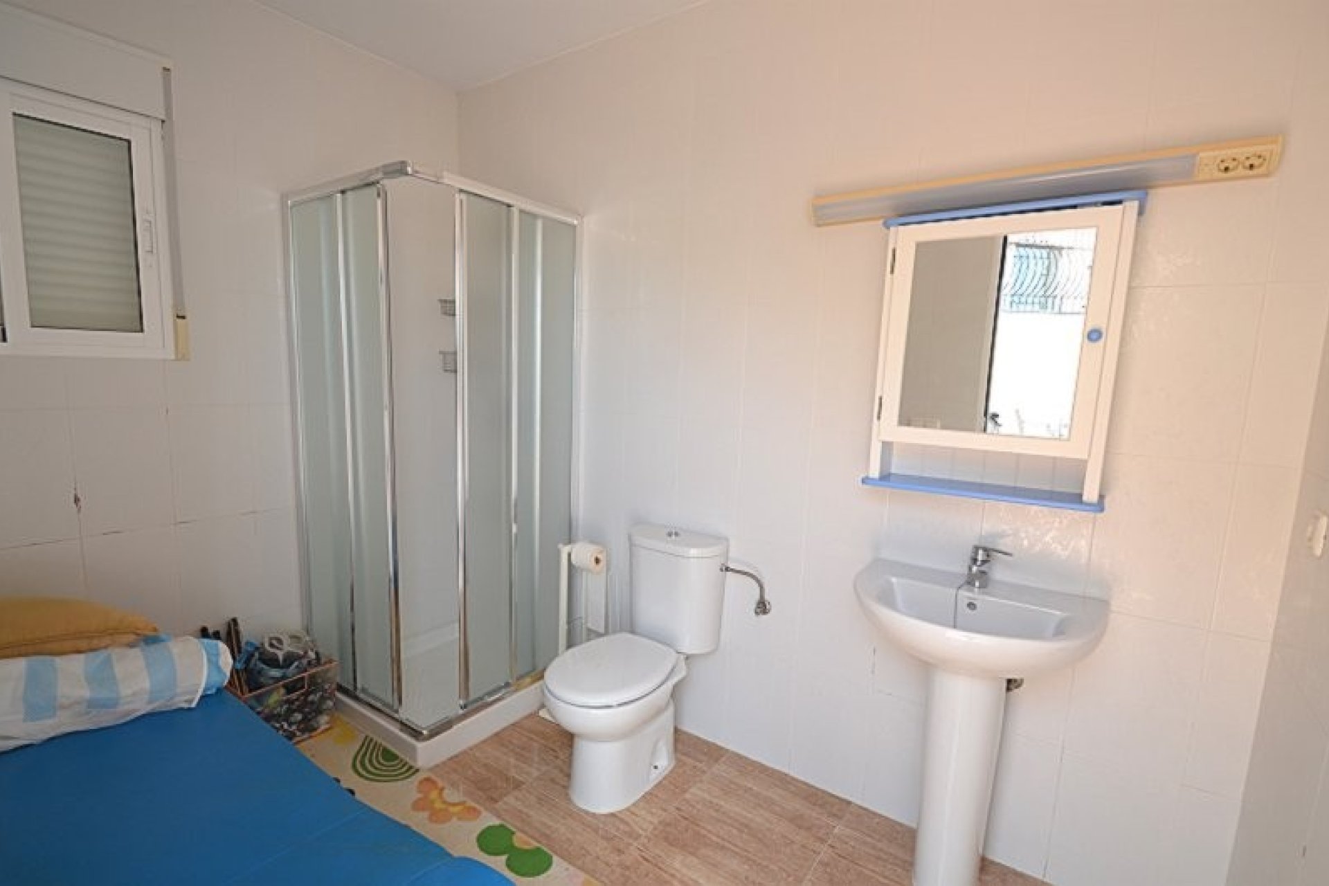 Revente - Villa -
Campos del Río - Inland