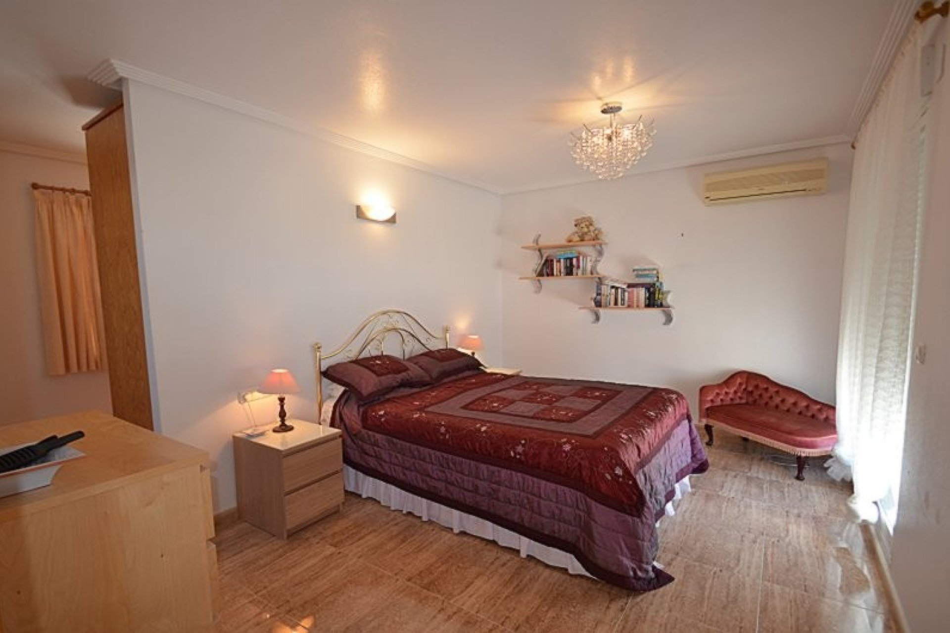 Revente - Villa -
Campos del Río - Inland