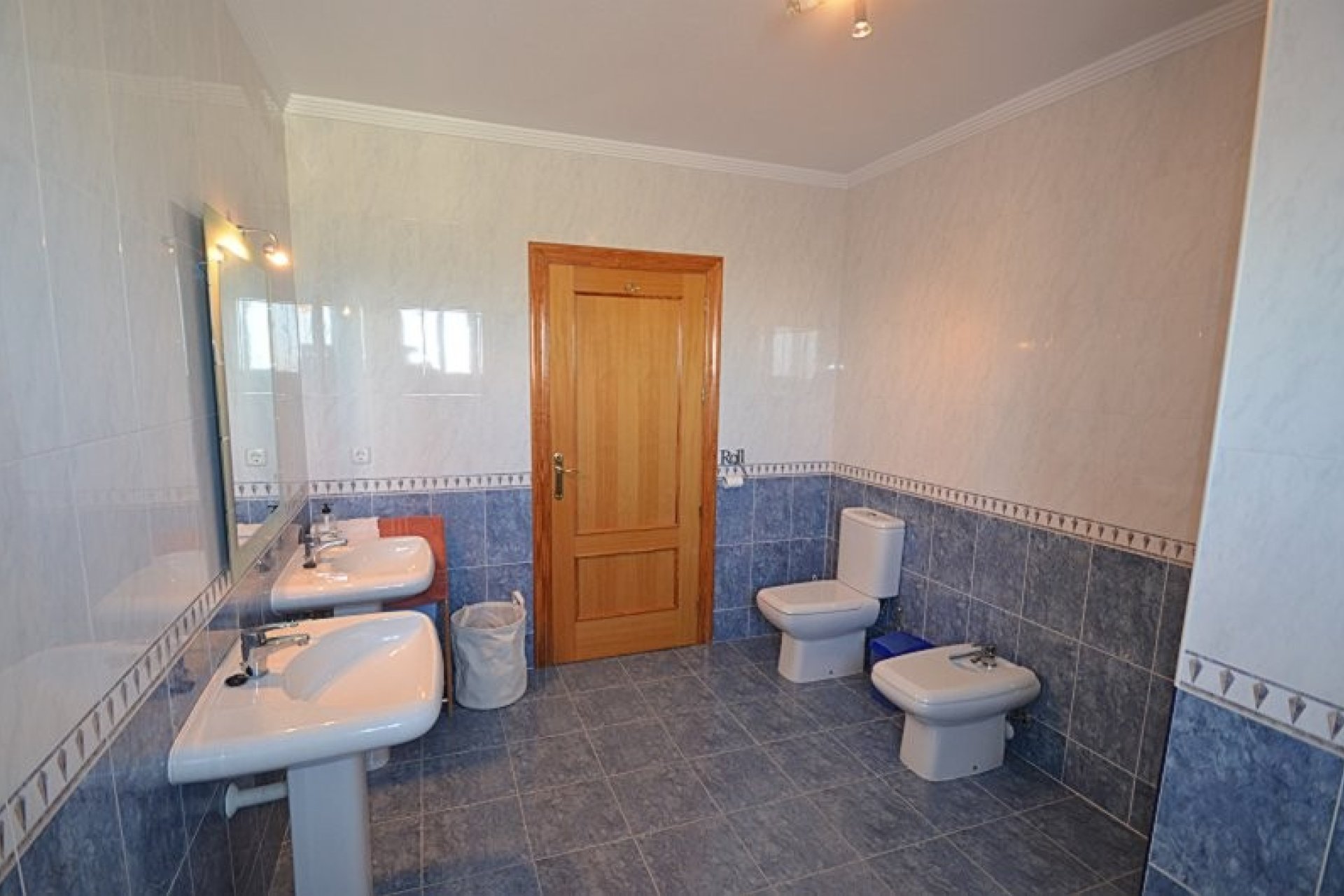 Revente - Villa -
Campos del Río - Inland