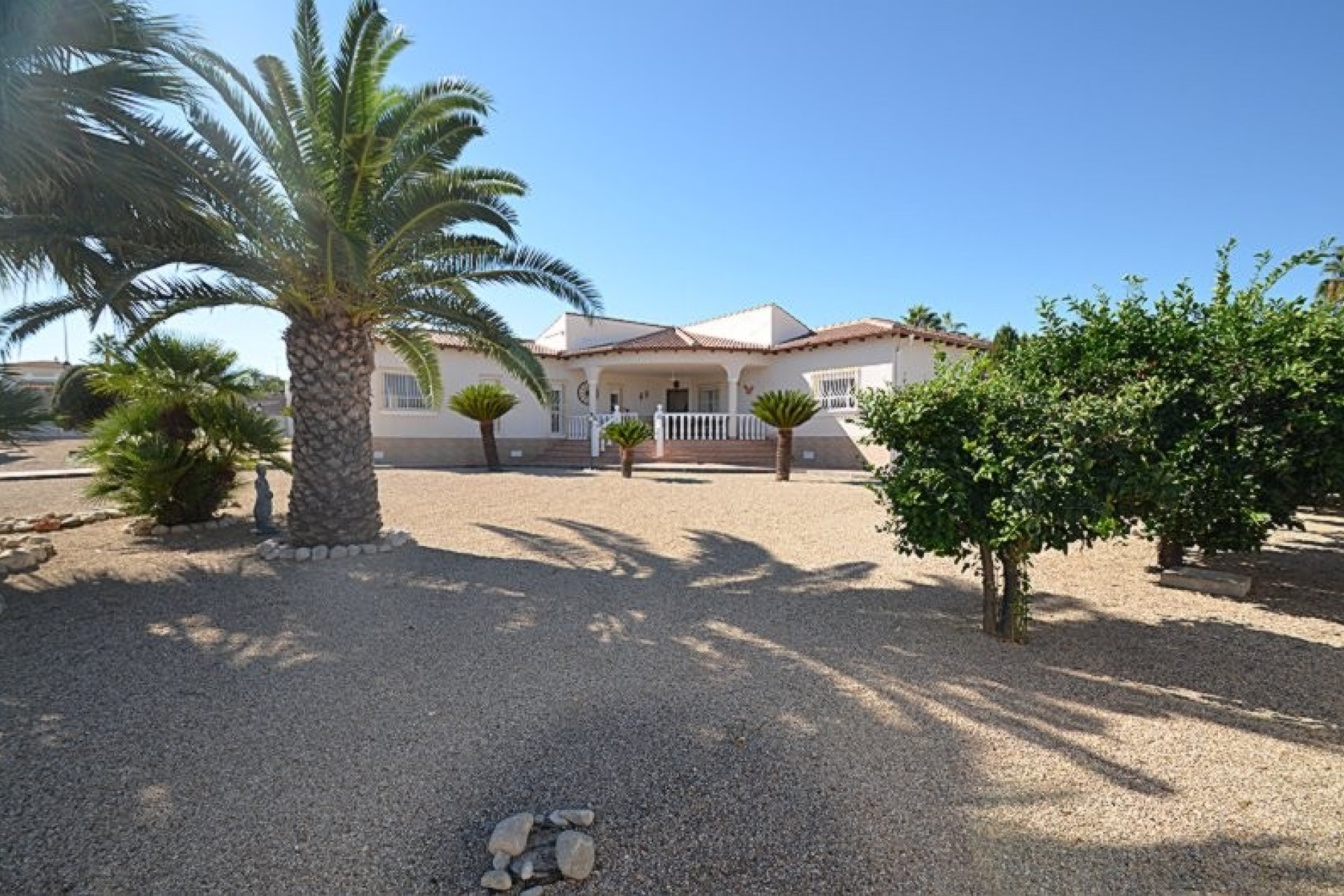 Revente - Villa -
Campos del Río - Inland