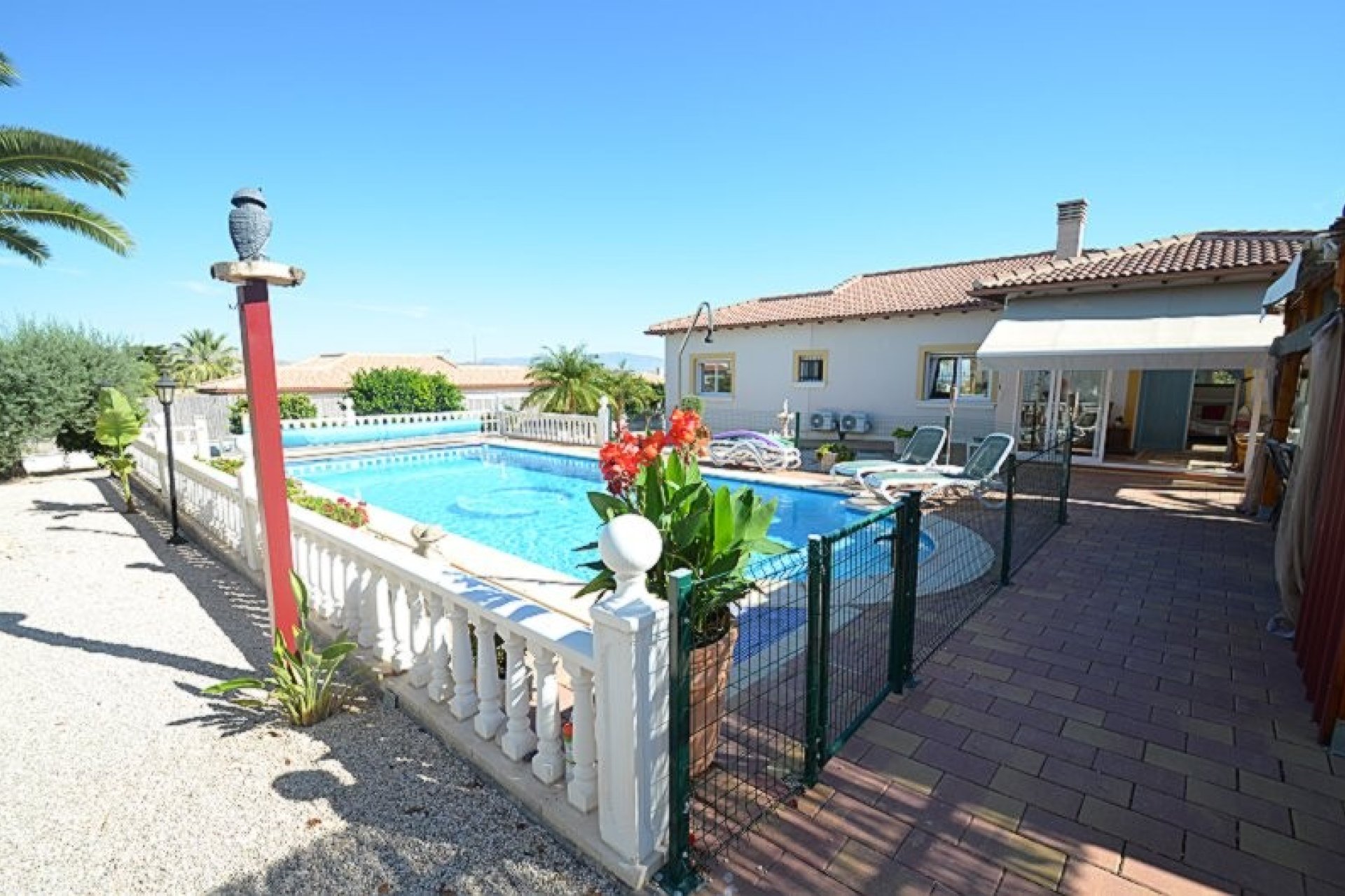 Revente - Villa -
Campos del Río - Inland