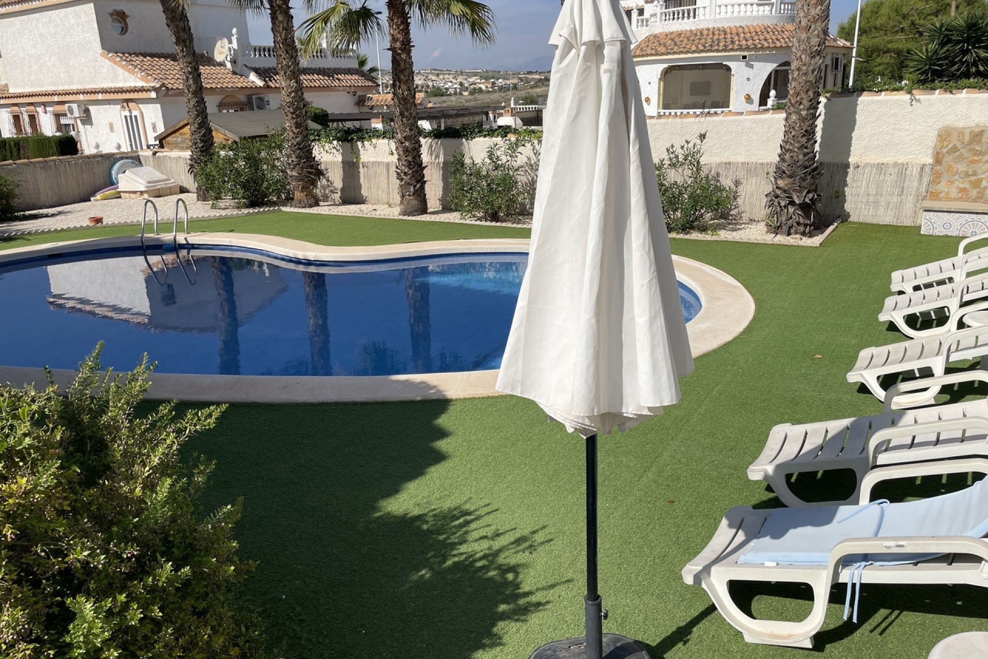 Revente - Villa -
Camposol - Inland