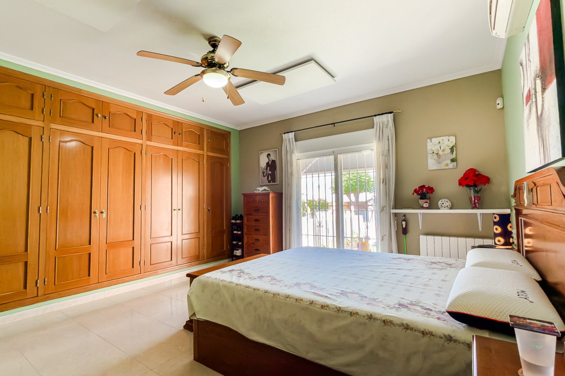 Revente - Villa -
Catral - Costa Blanca