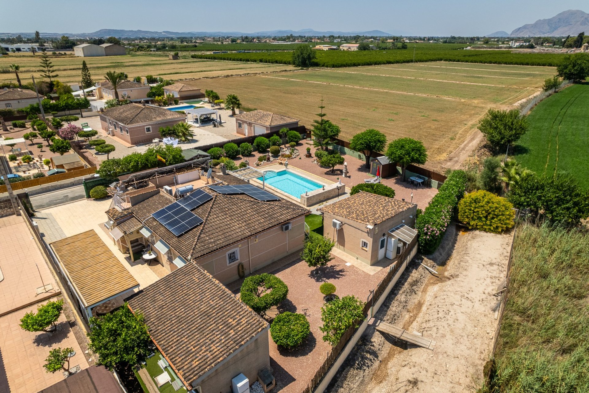 Revente - Villa -
Catral - Costa Blanca