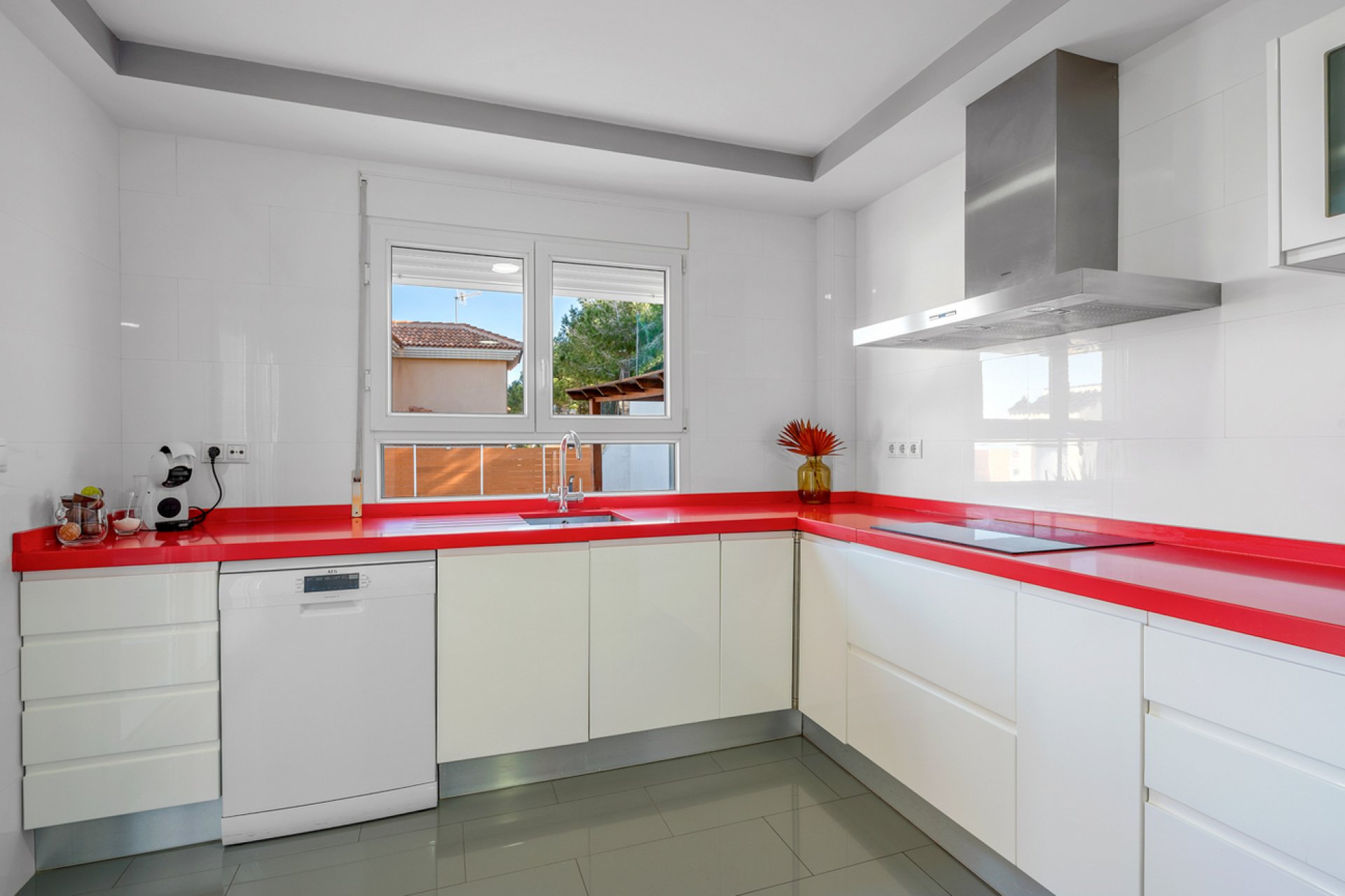 Revente - Villa -
Ciudad De Las Comunicaciones - Costa Blanca