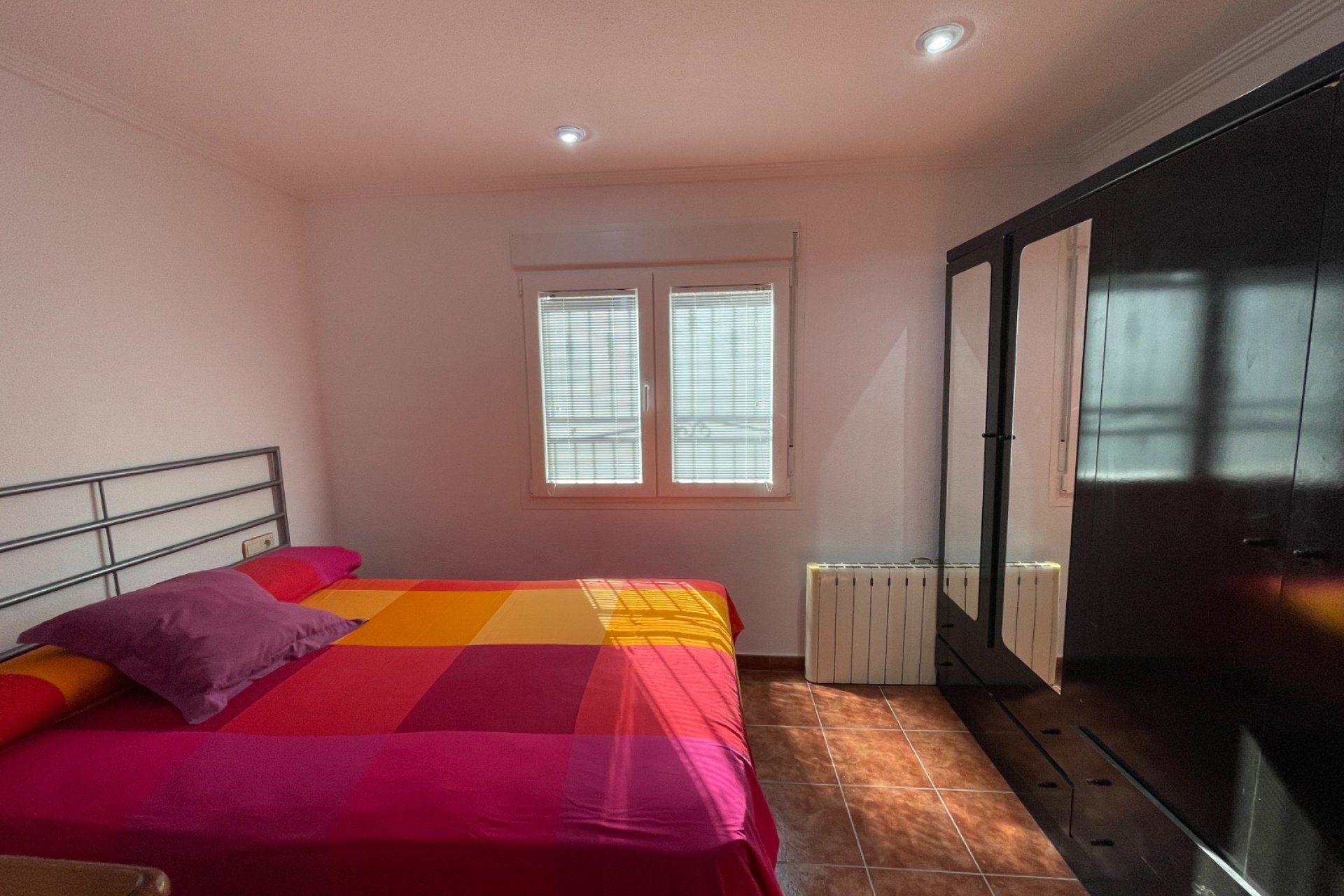 Revente - Villa -
Crevillent - Inland