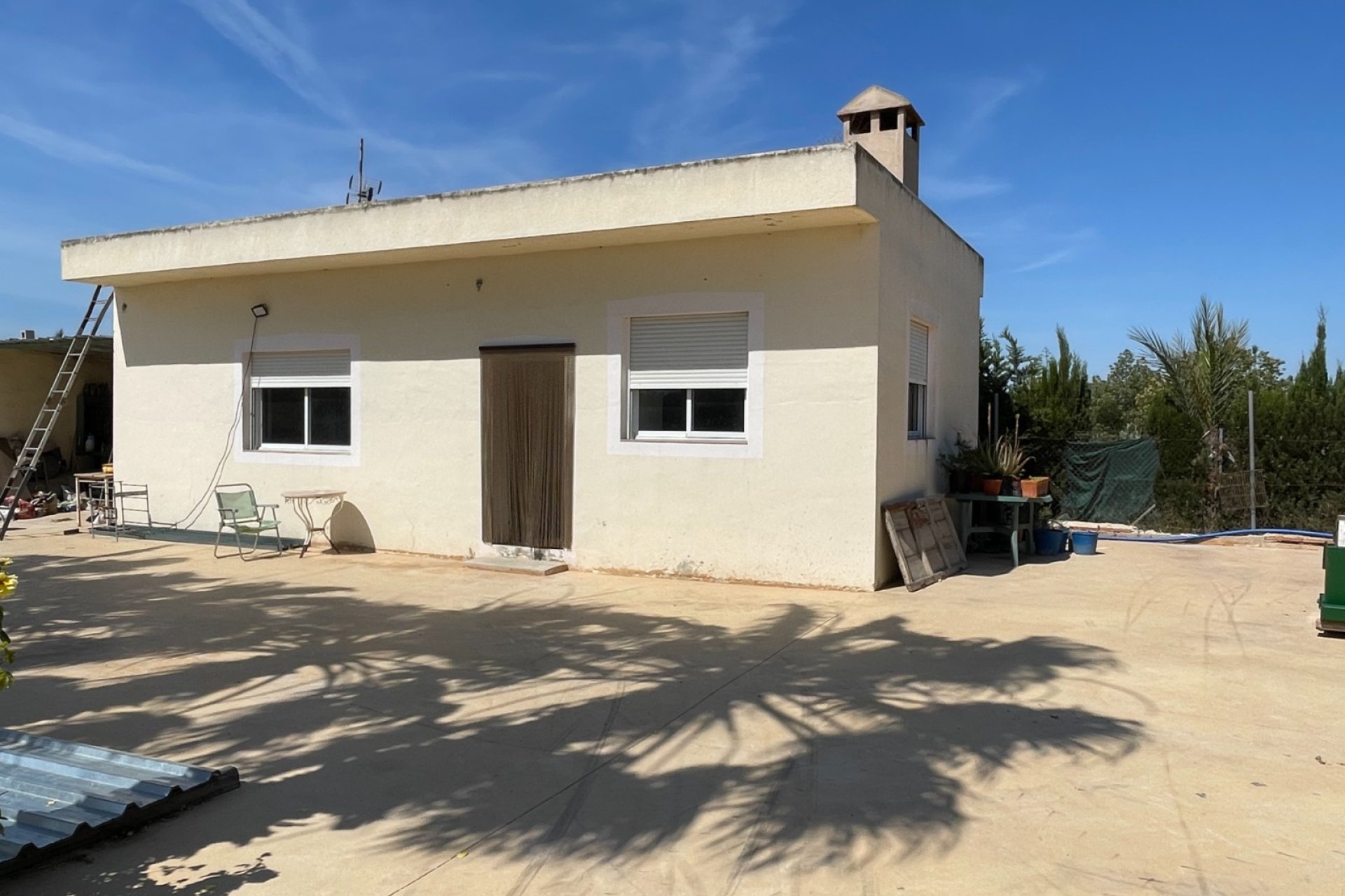 Revente - Villa -
Crevillent - Inland