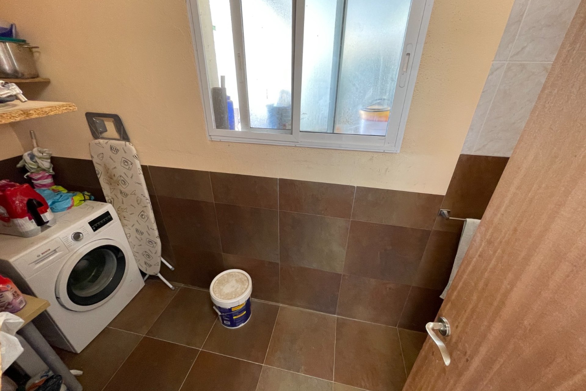 Revente - Villa -
Crevillent - Inland