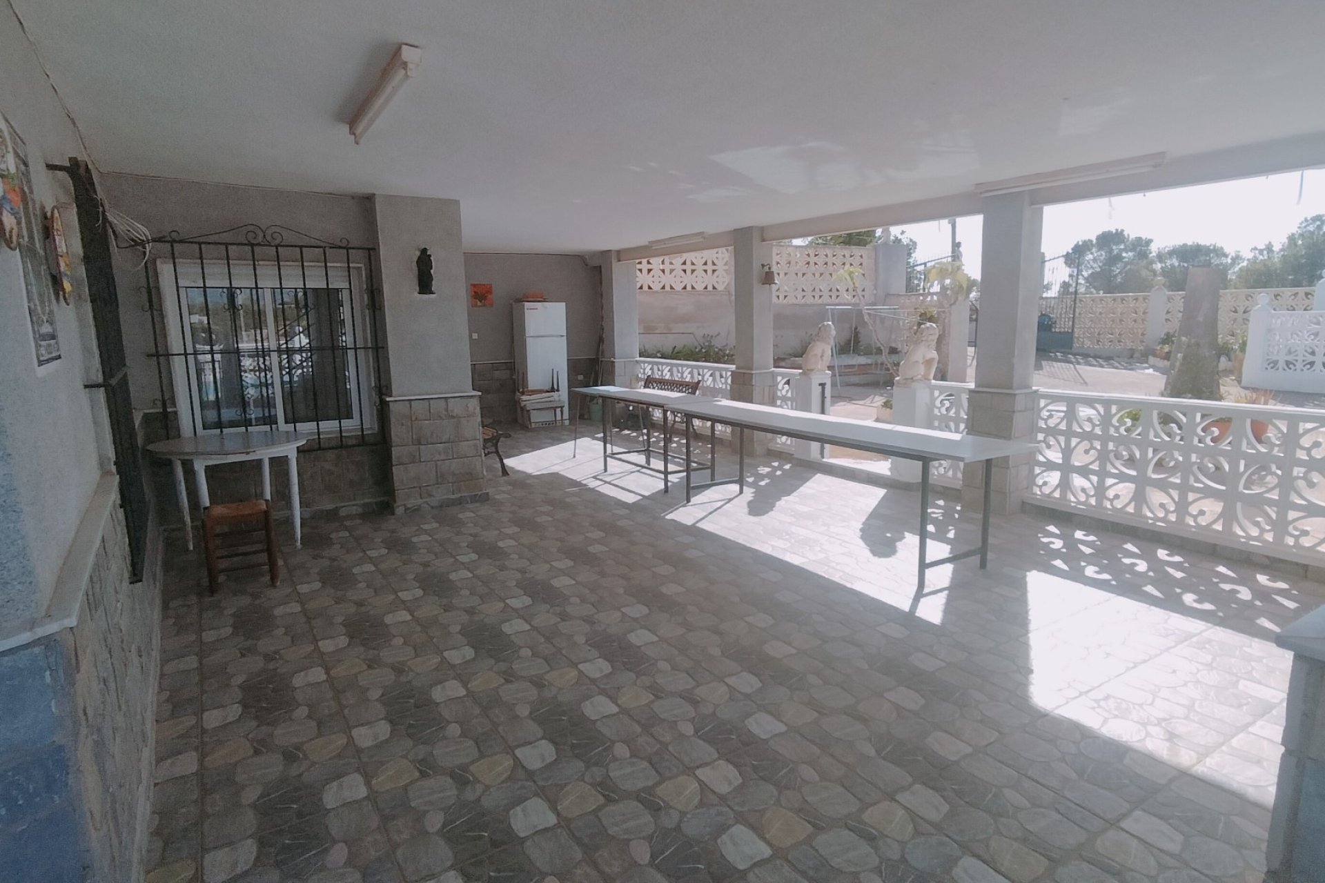 Revente - Villa -
Crevillent - Inland