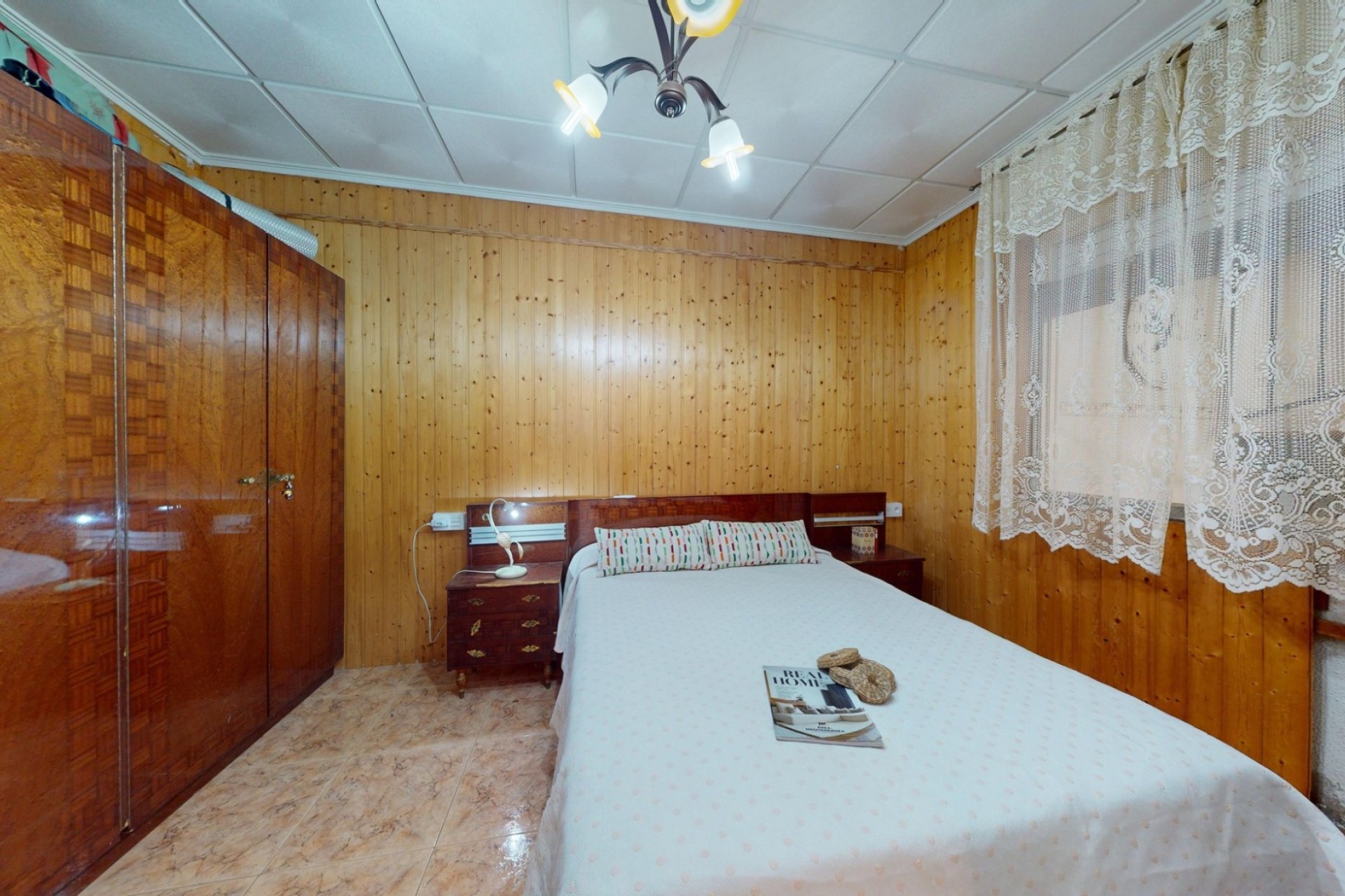 Revente - Villa -
Crevillent - Inland