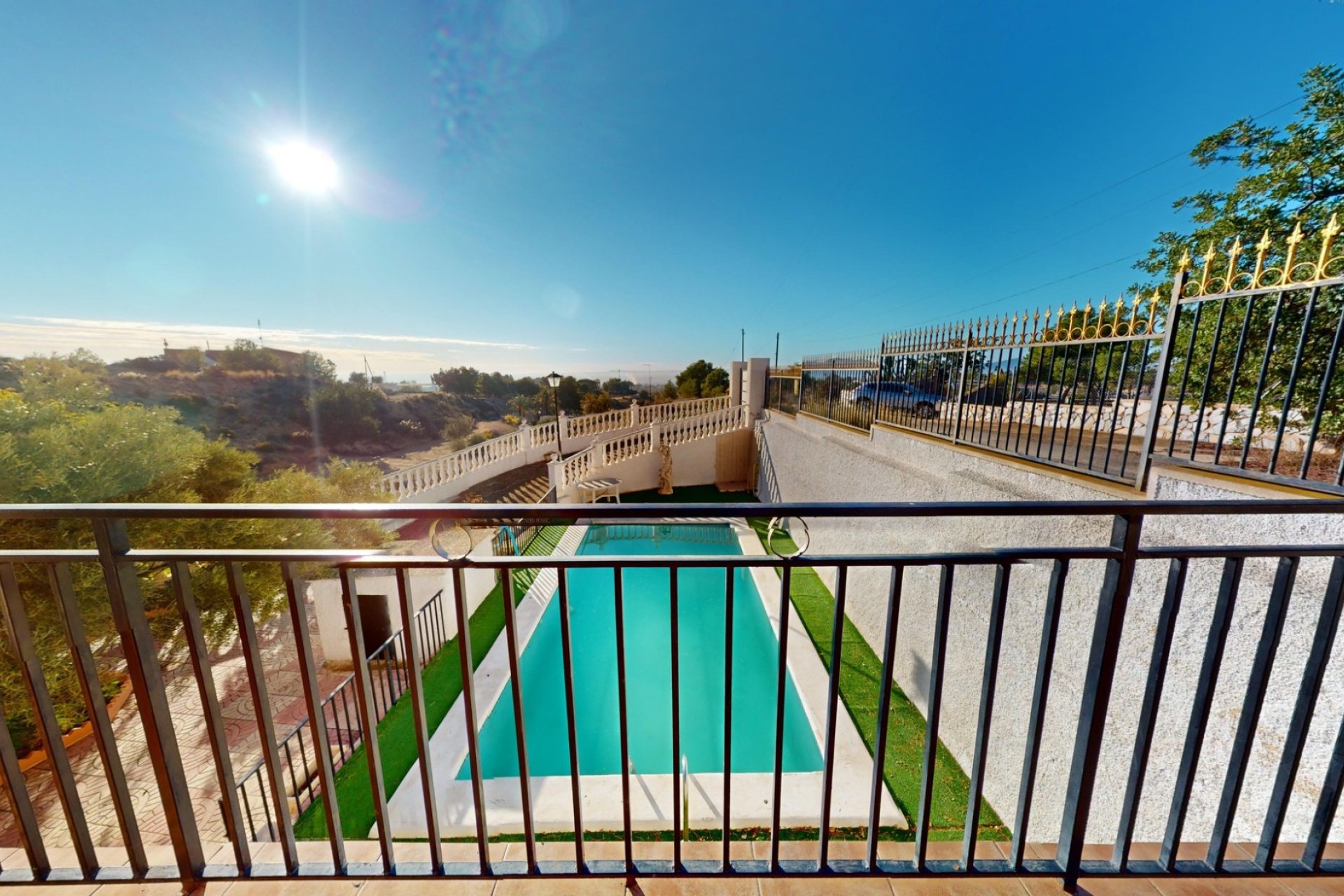 Revente - Villa -
Crevillent - Inland