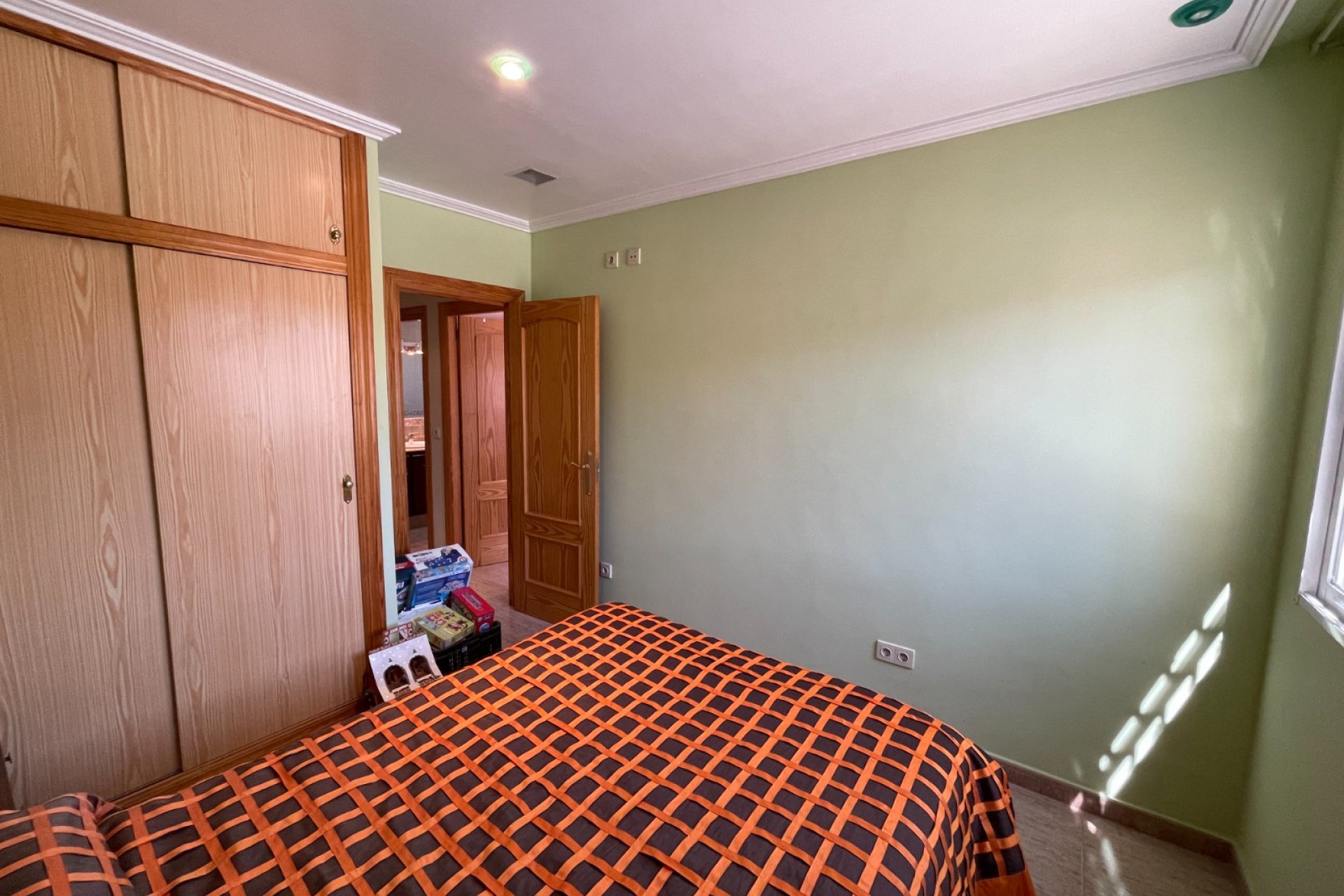 Revente - Villa -
Crevillent - Inland