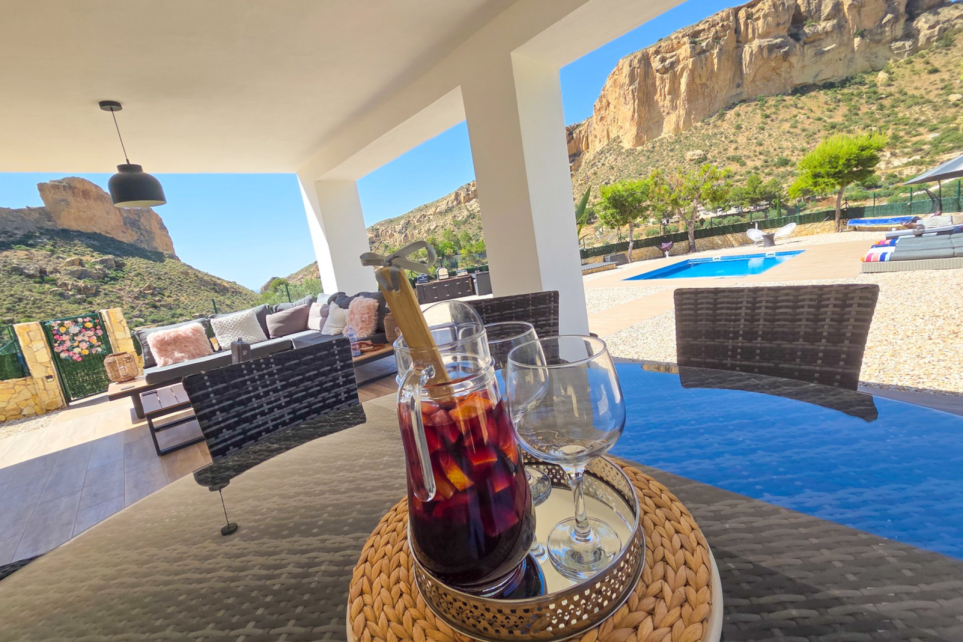 Revente - Villa -
Crevillent - Inland