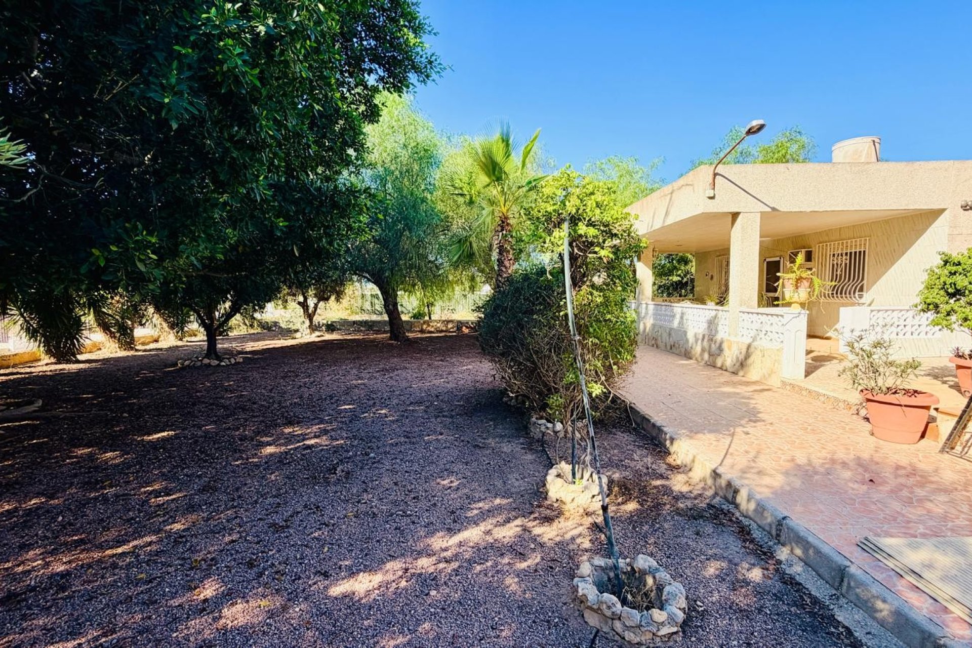 Revente - Villa -
Crevillent - Inland