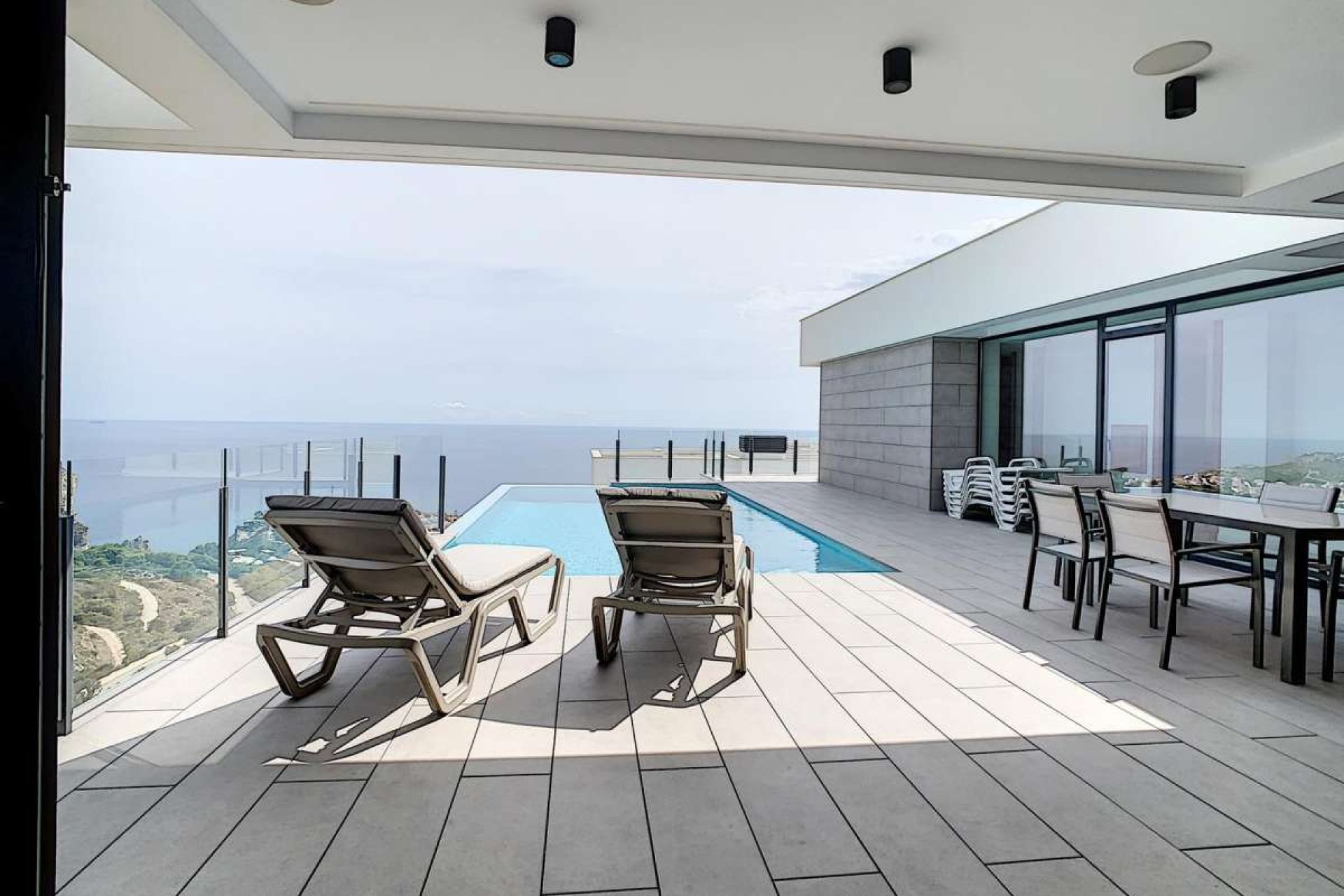 Revente - Villa -
Cumbre del Sol - Costa Blanca