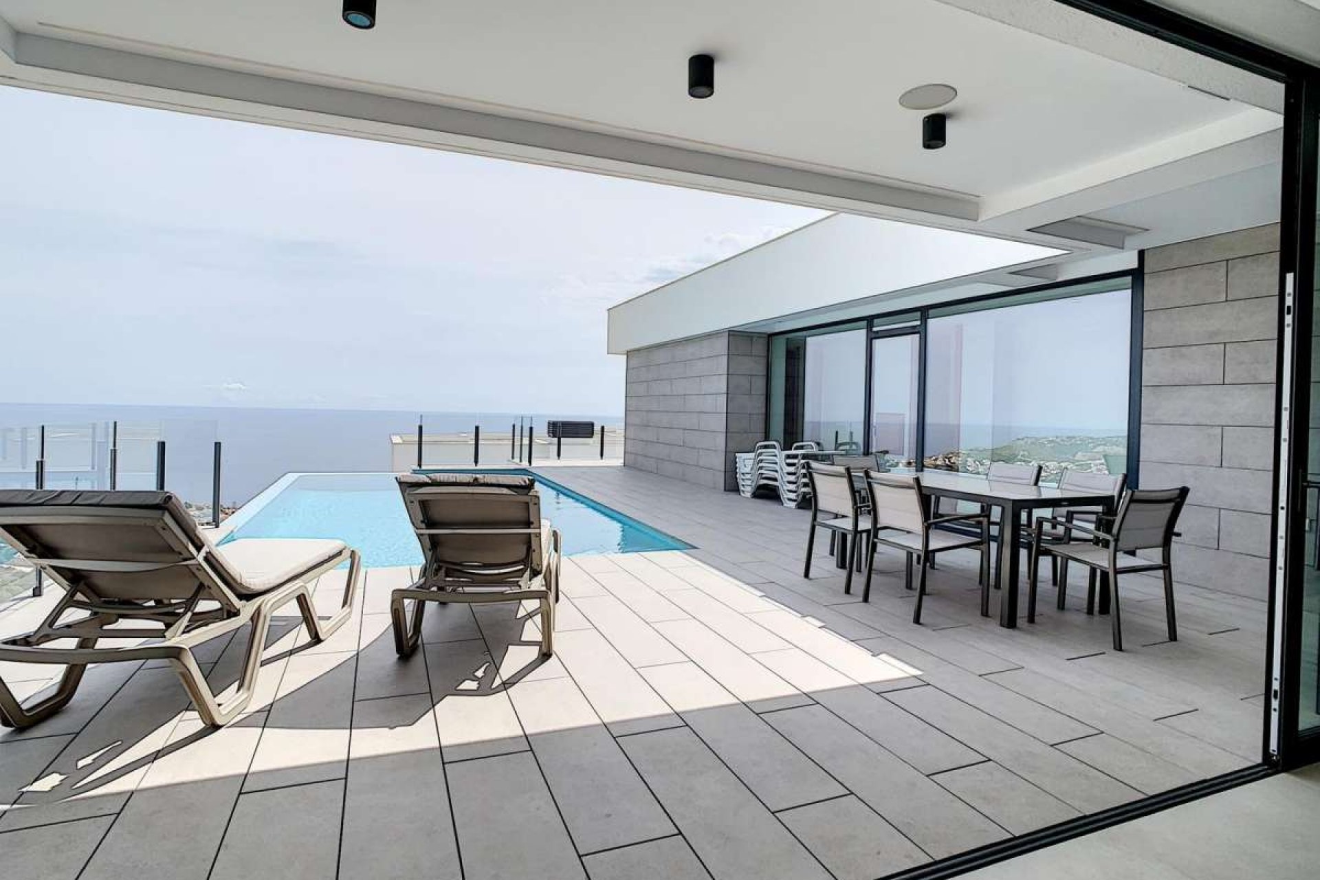 Revente - Villa -
Cumbre del Sol - Costa Blanca